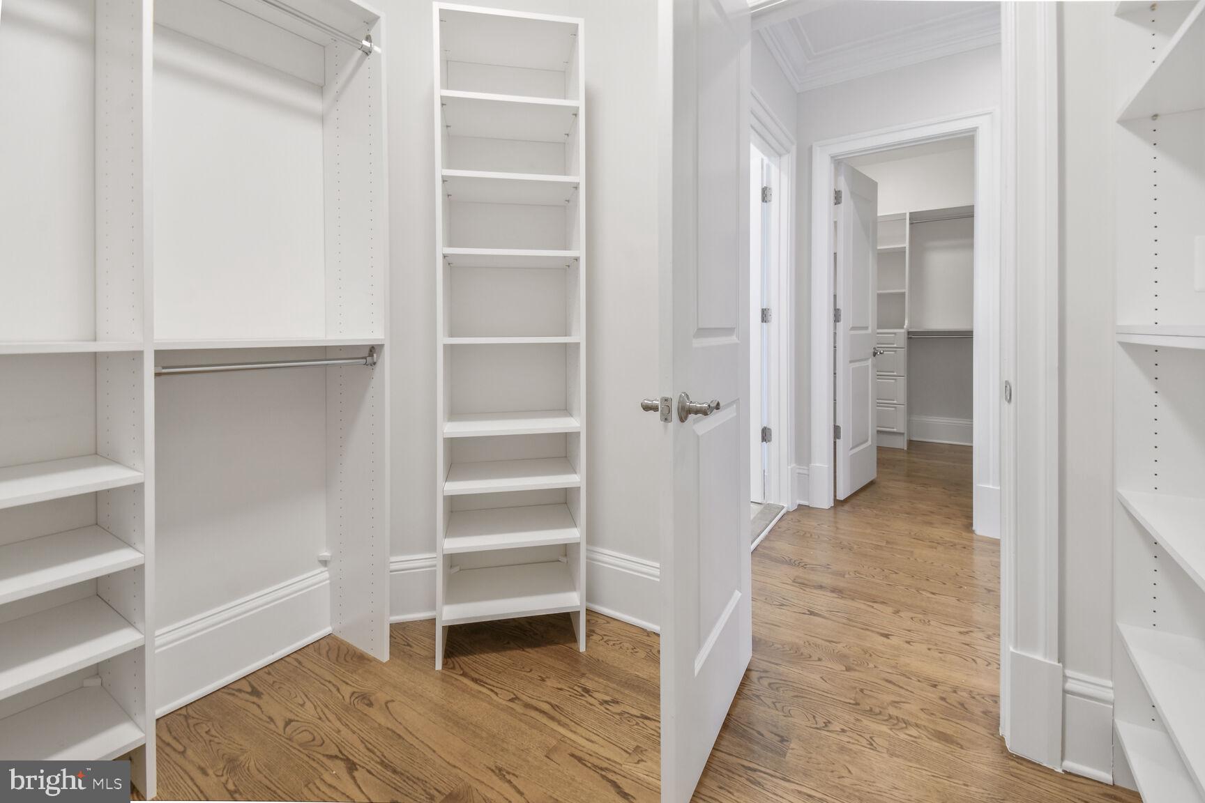 BERKLEY - Residential