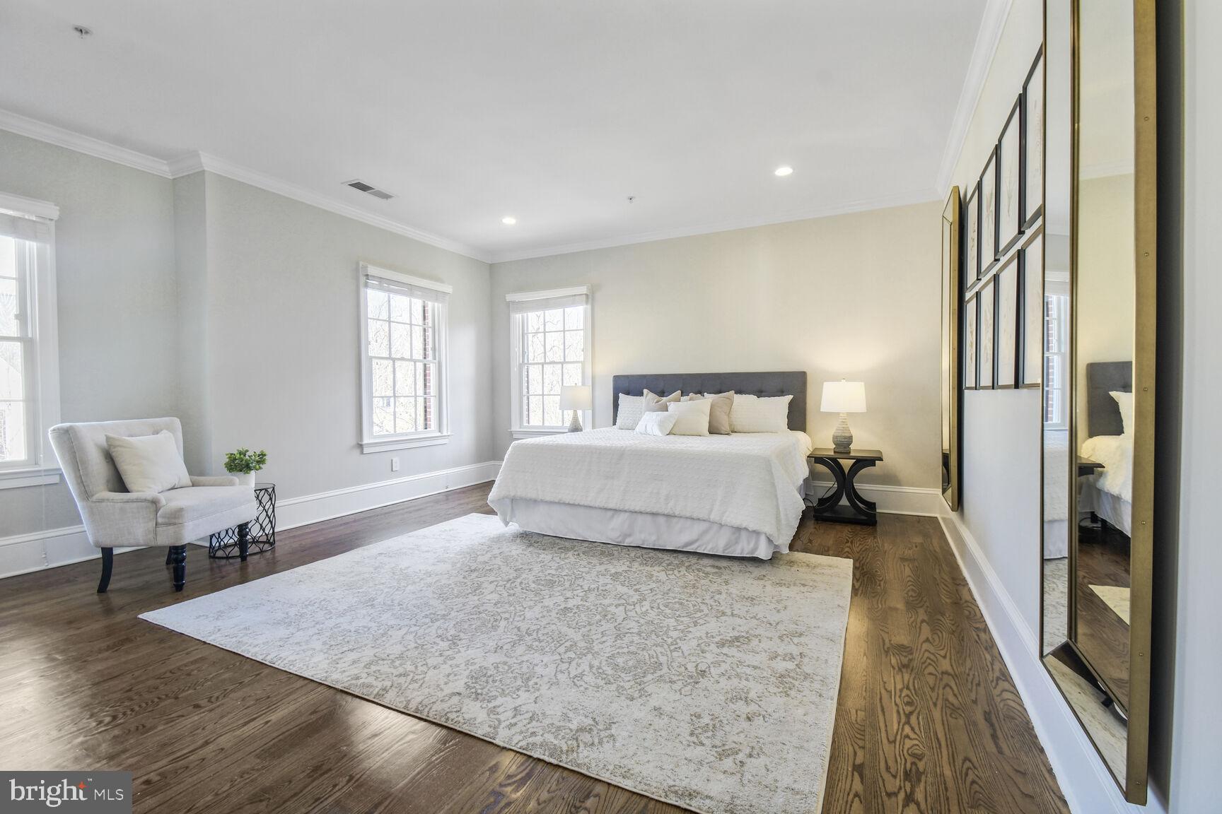 BERKLEY - Residential