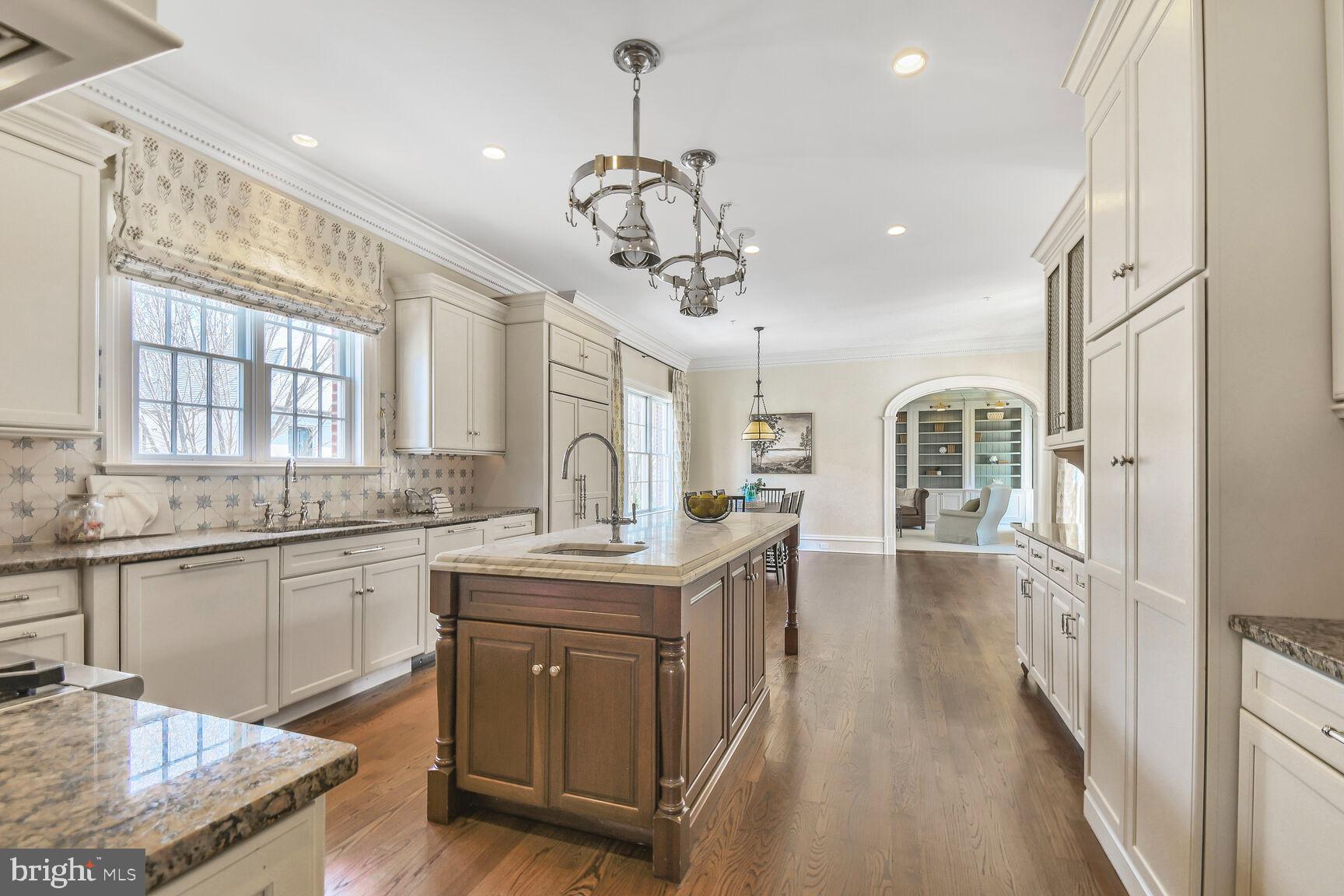 BERKLEY - Residential