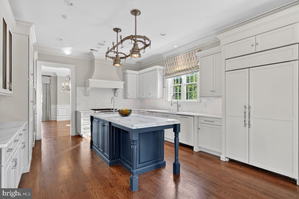 BERKLEY - Residential
