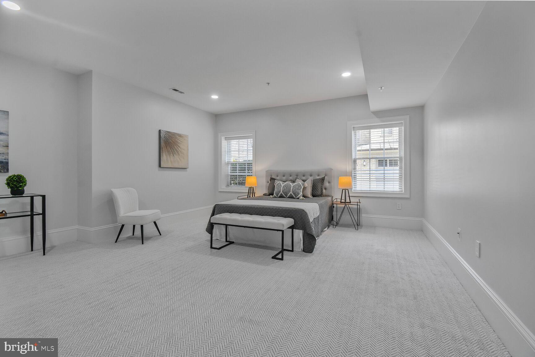 BERKLEY - Residential