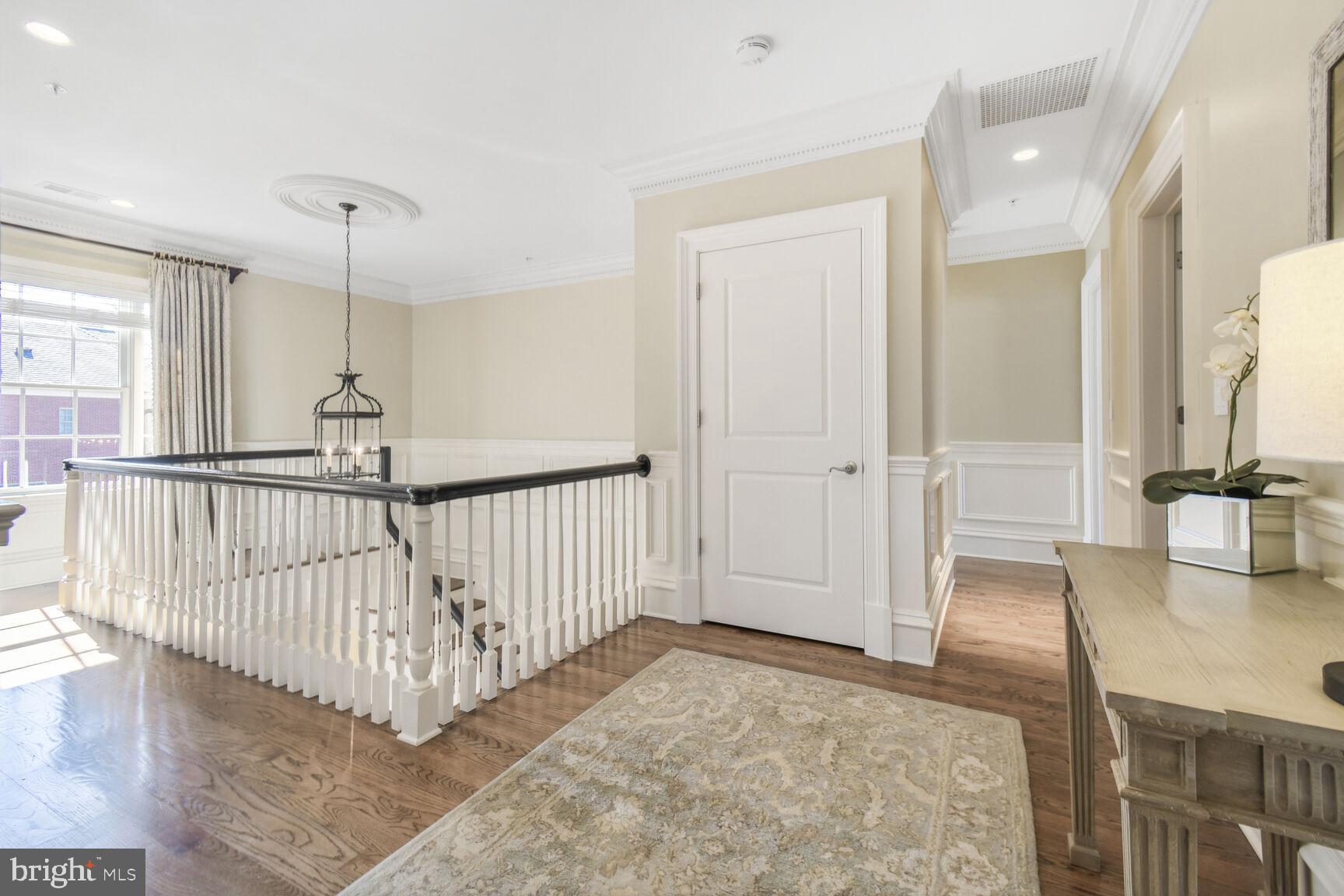 BERKLEY - Residential
