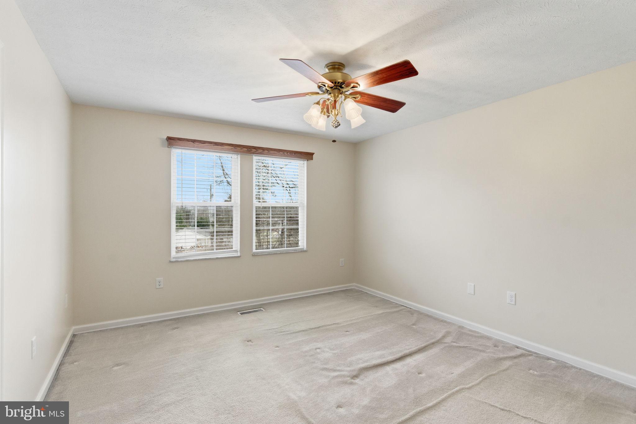 POTOMAC HEIGHTS - Residential