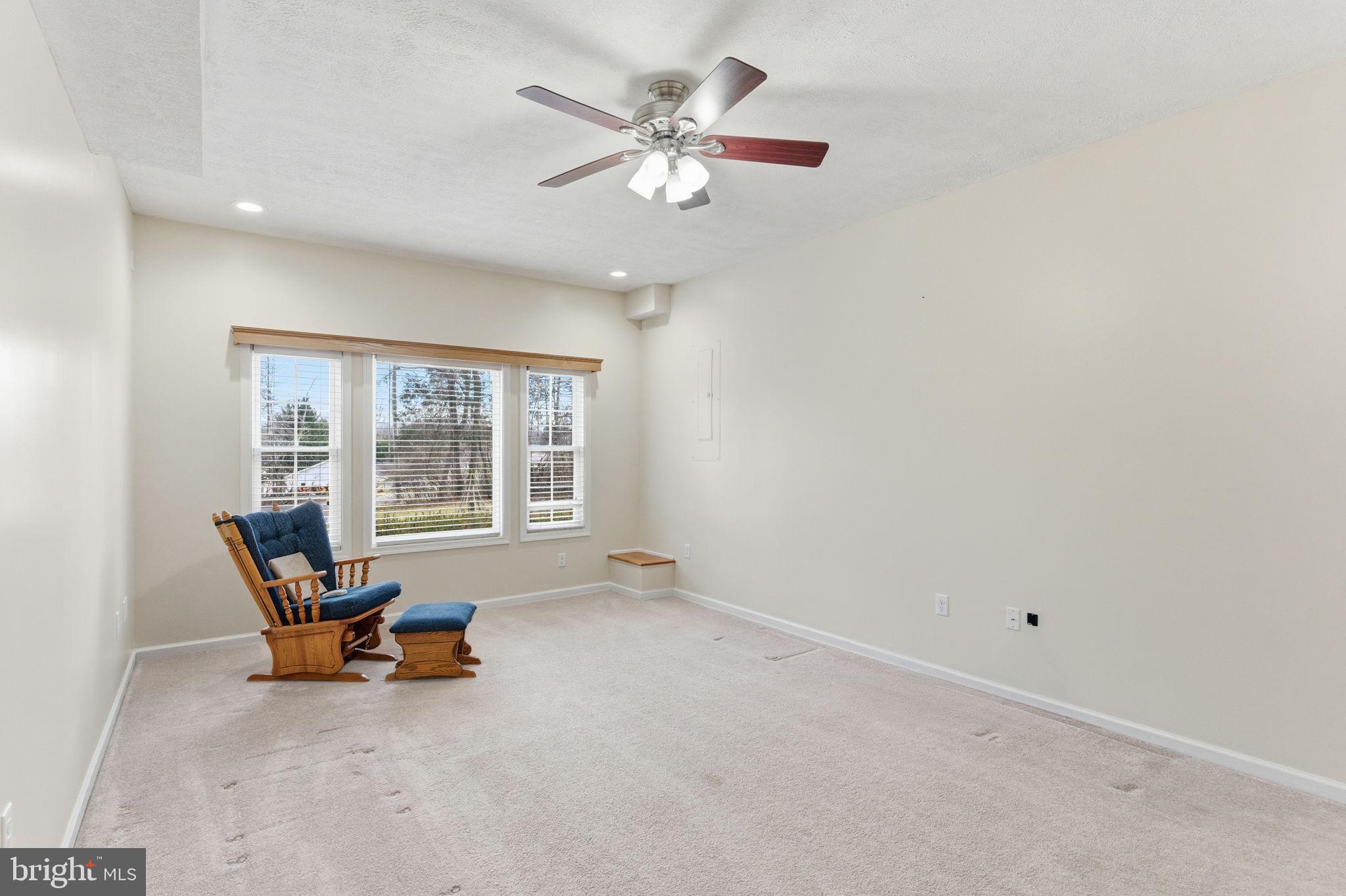 POTOMAC HEIGHTS - Residential