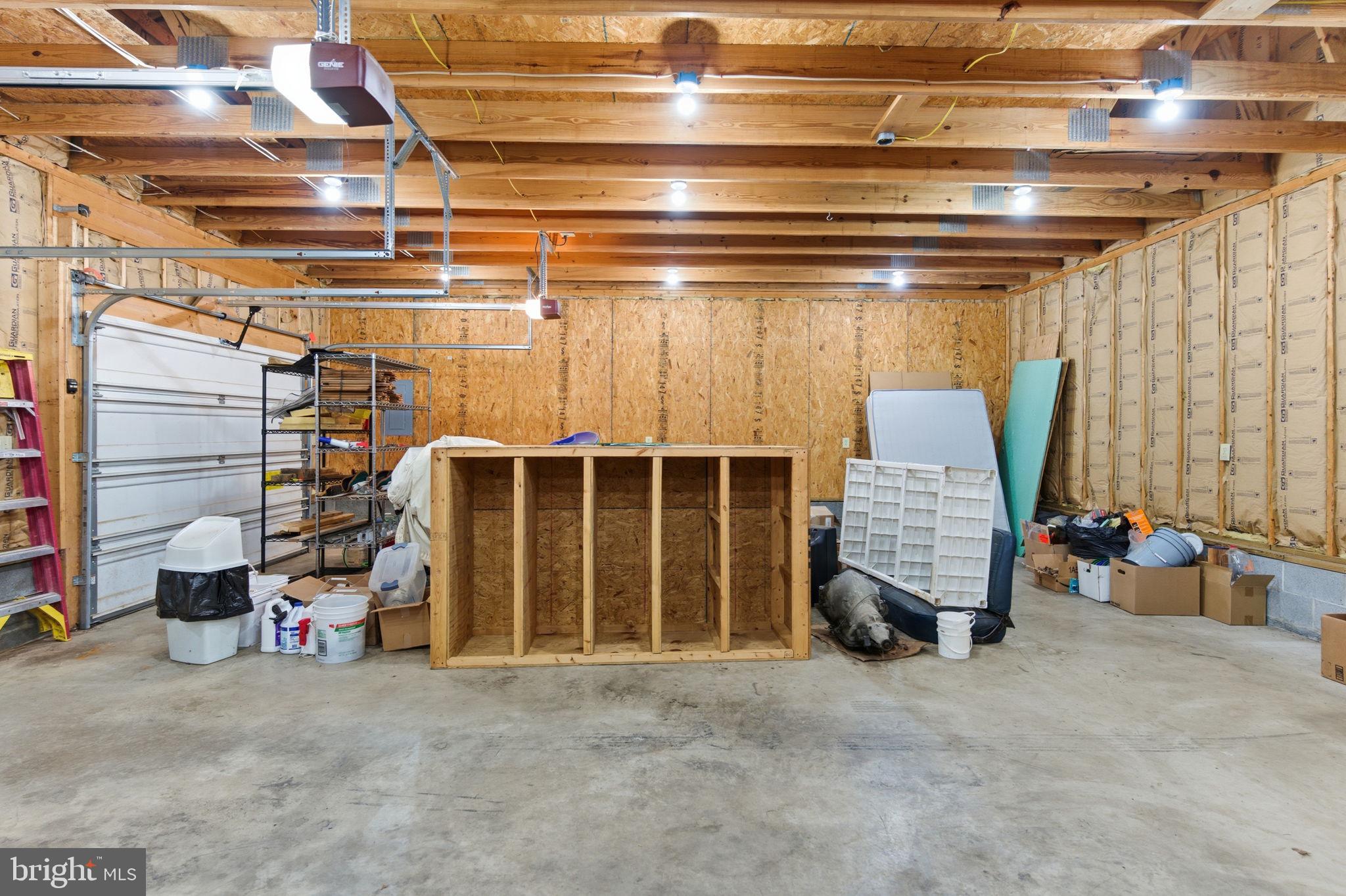 POTOMAC HEIGHTS - Residential