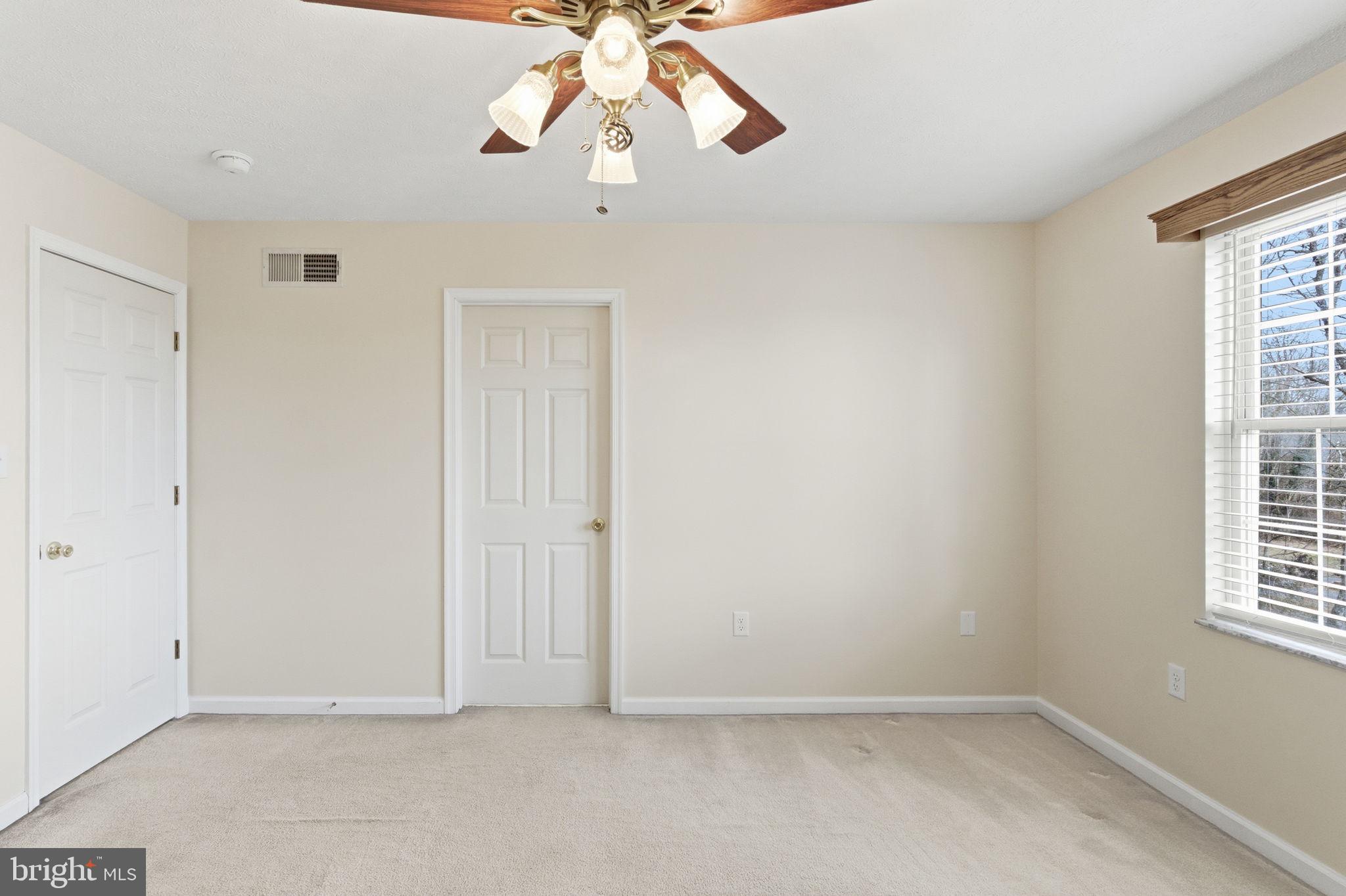 POTOMAC HEIGHTS - Residential