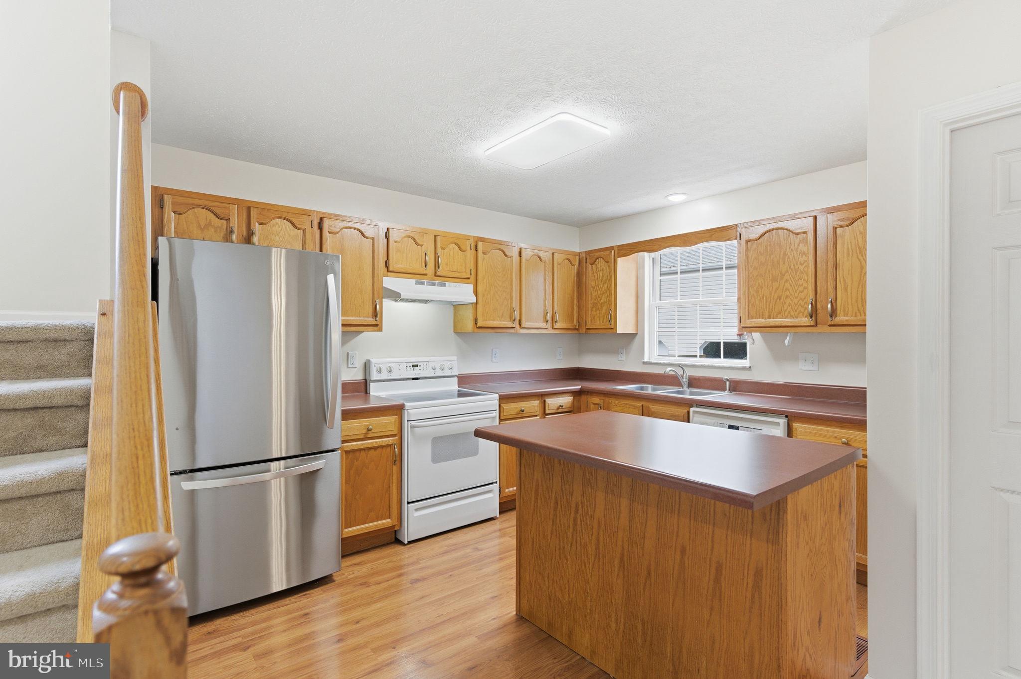 POTOMAC HEIGHTS - Residential