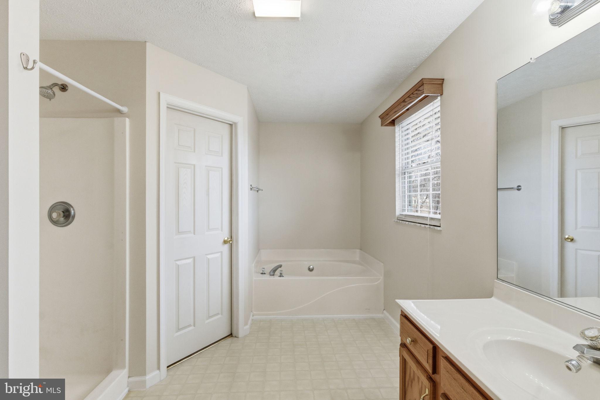 POTOMAC HEIGHTS - Residential