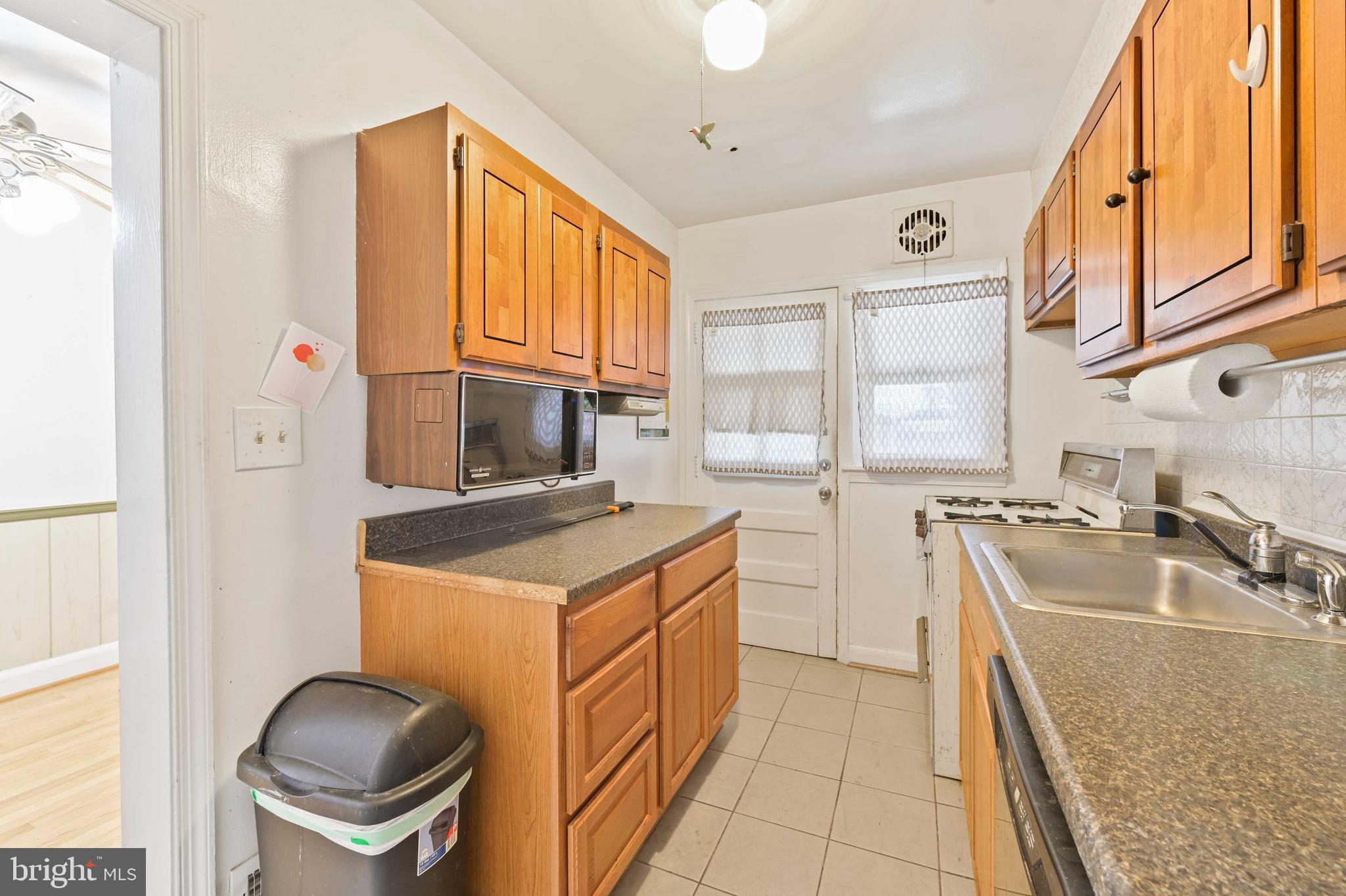 HAWTHORNE - Residential