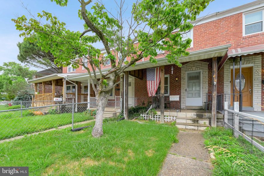 Great opportunity to own this wonderful 3 bed, 1 bath townhome in Middle River! Just moments away from Kingston Point Park, Hawthorne-Midthorne park, & walking distance to Hawthorne Elementary School. With some minor TLC this home will really shine! Home is sold As-Is. Please contact co-listing agent Michael Joseph with any questions.