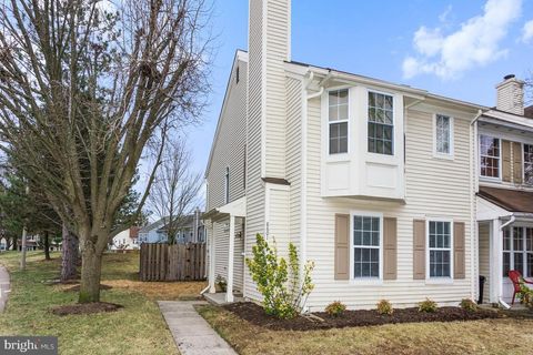 Photo of 8601 Venoy Court, ALEXANDRIA, VA 22309 (MLS # VAFX2327964)