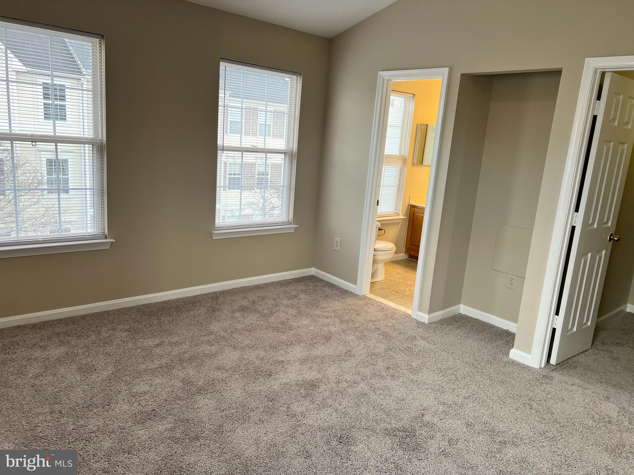 GROVEWOOD - Residential Lease