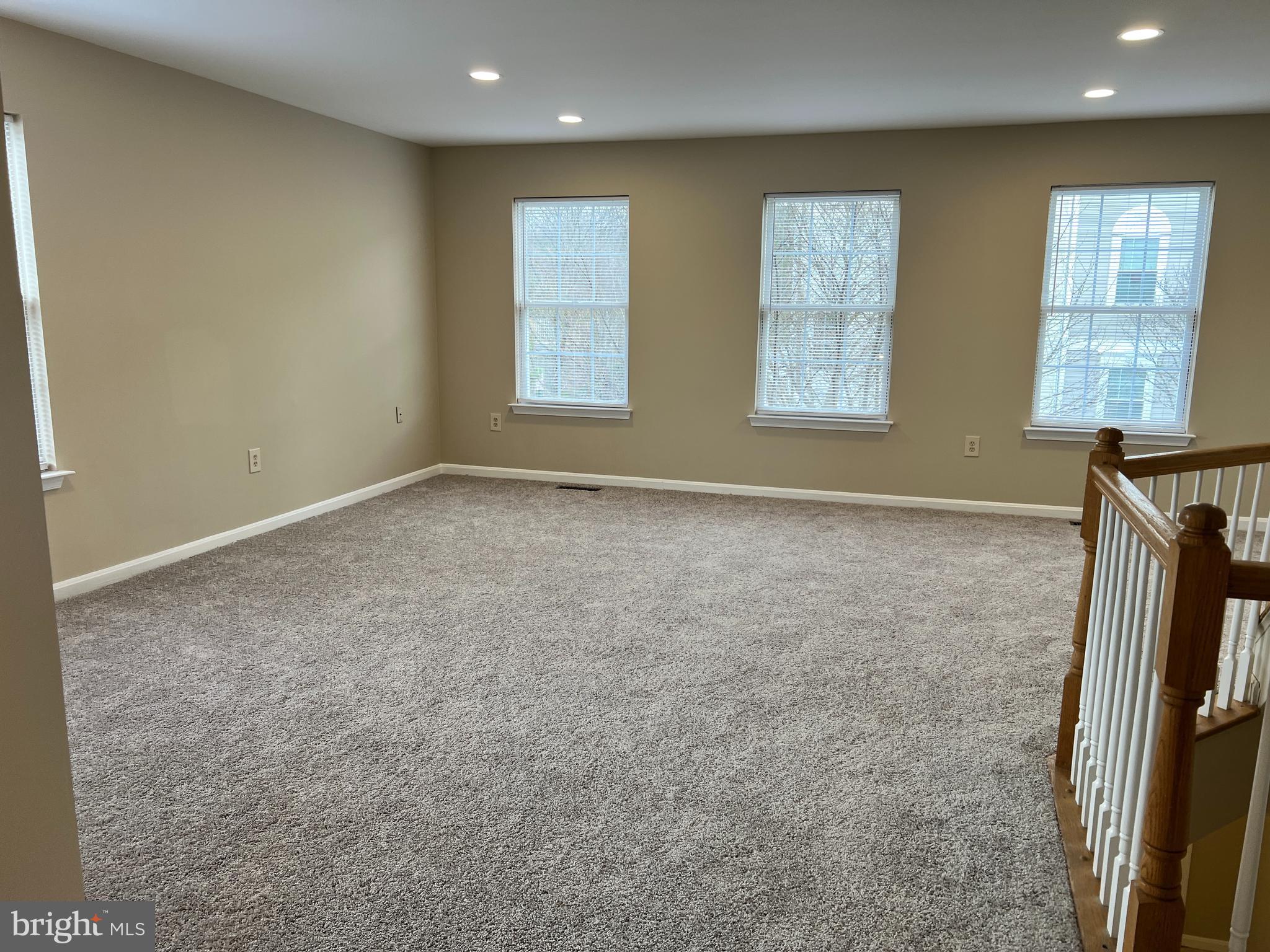 GROVEWOOD - Residential Lease