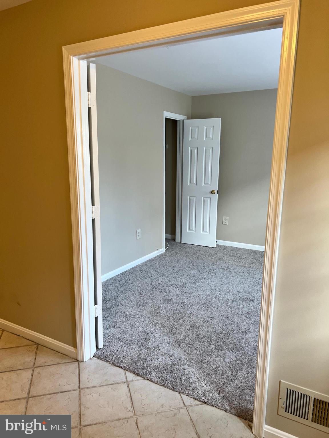 GROVEWOOD - Residential Lease