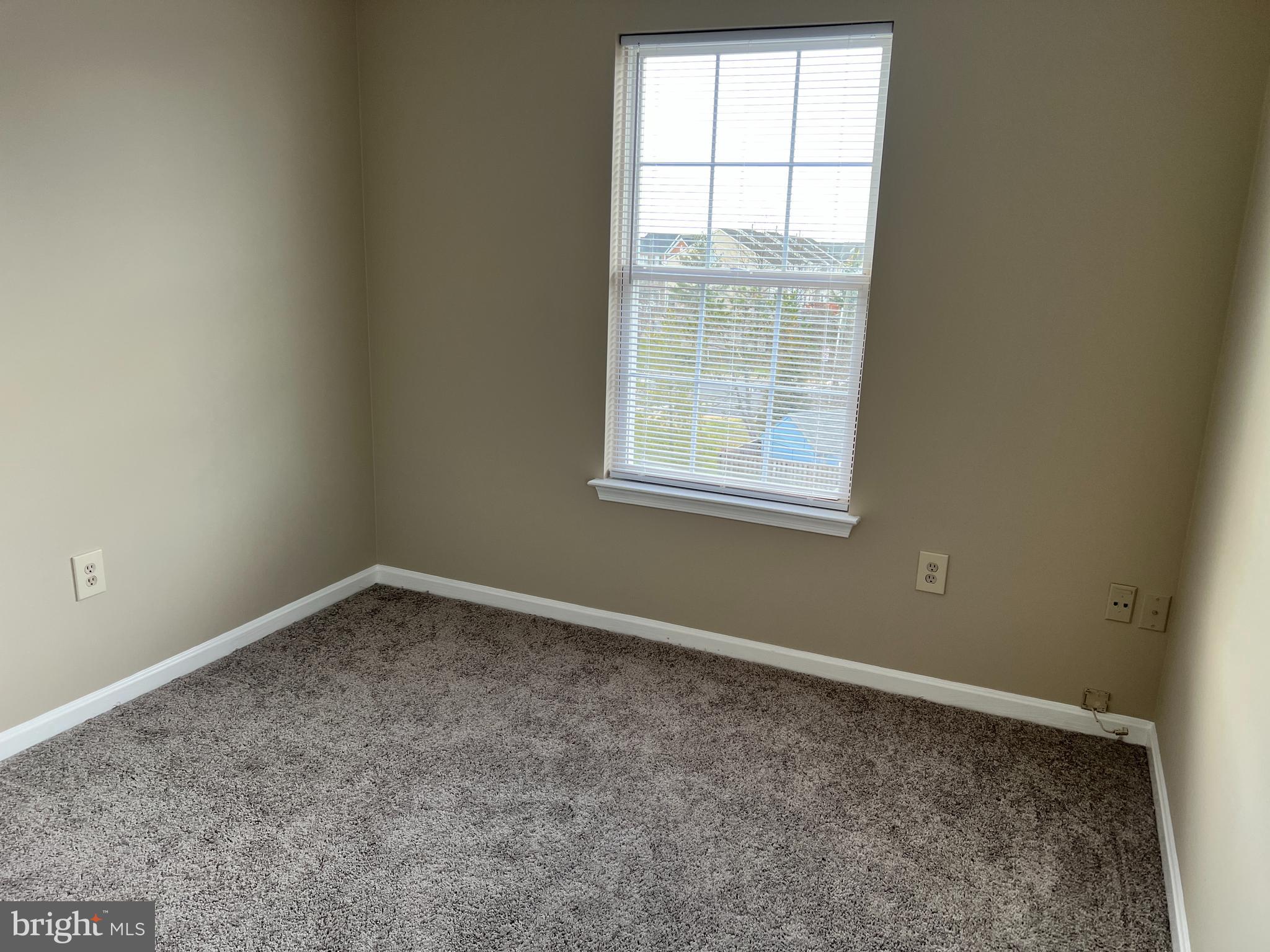 GROVEWOOD - Residential Lease