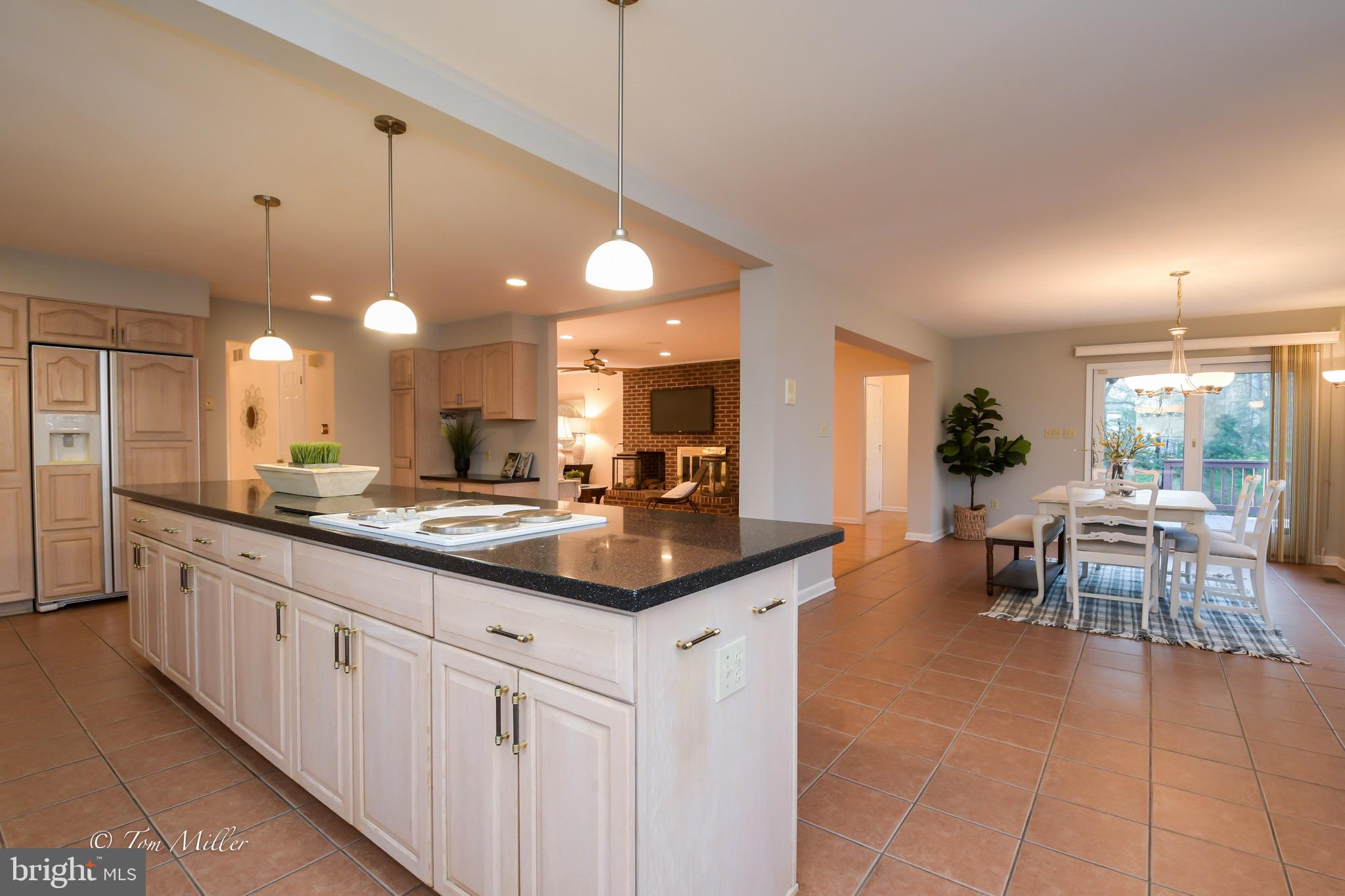 FALLSWOOD - Residential