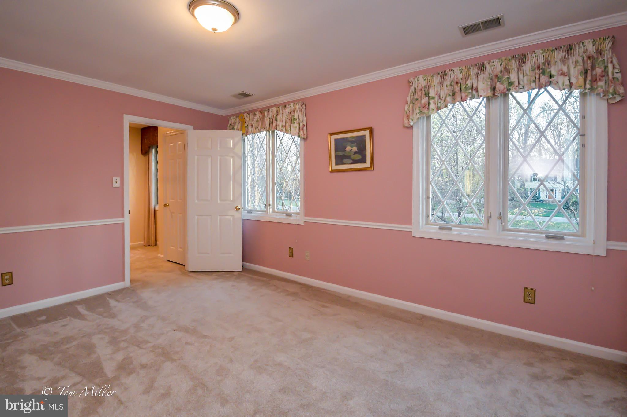 FALLSWOOD - Residential