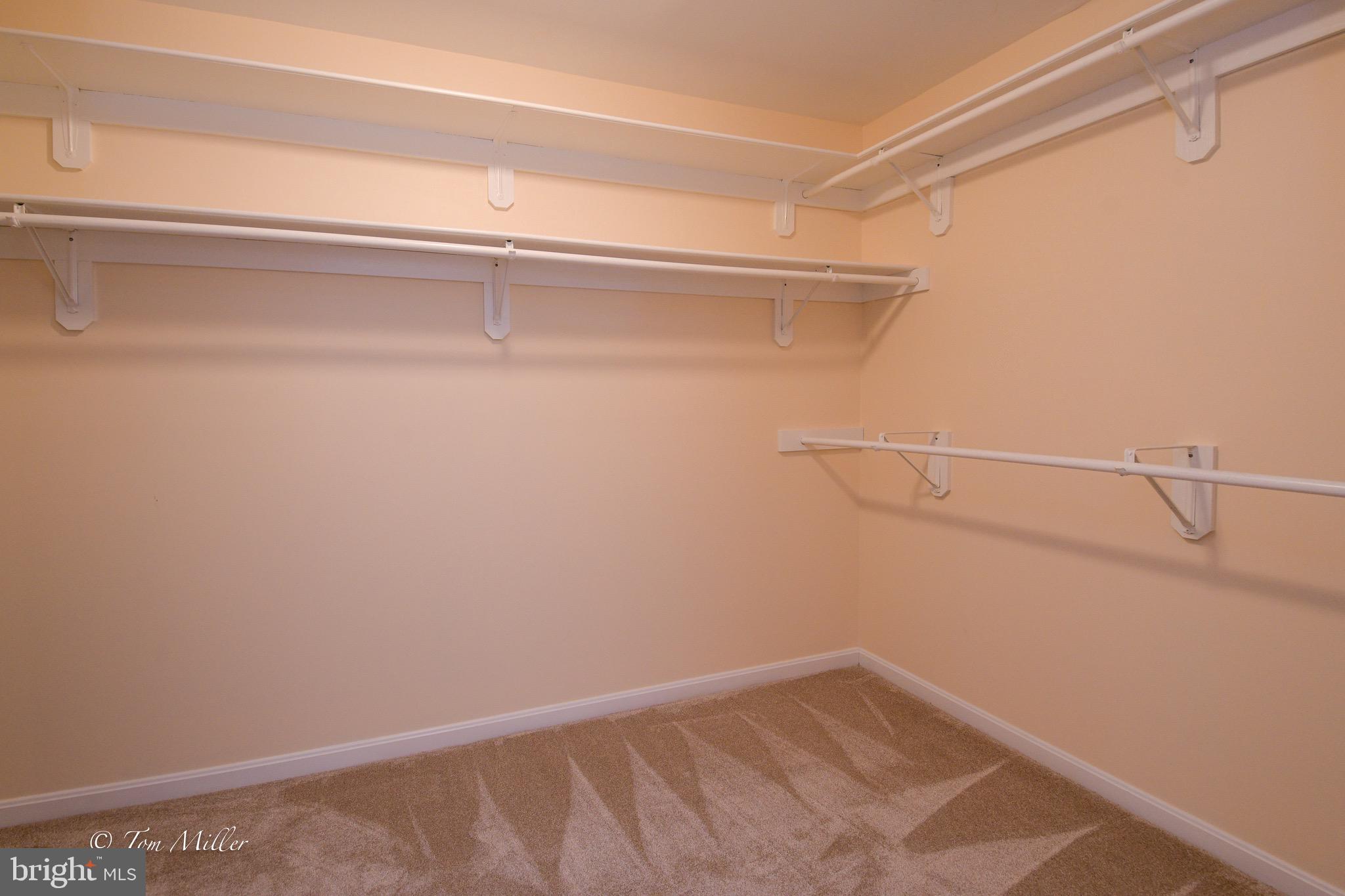 FALLSWOOD - Residential