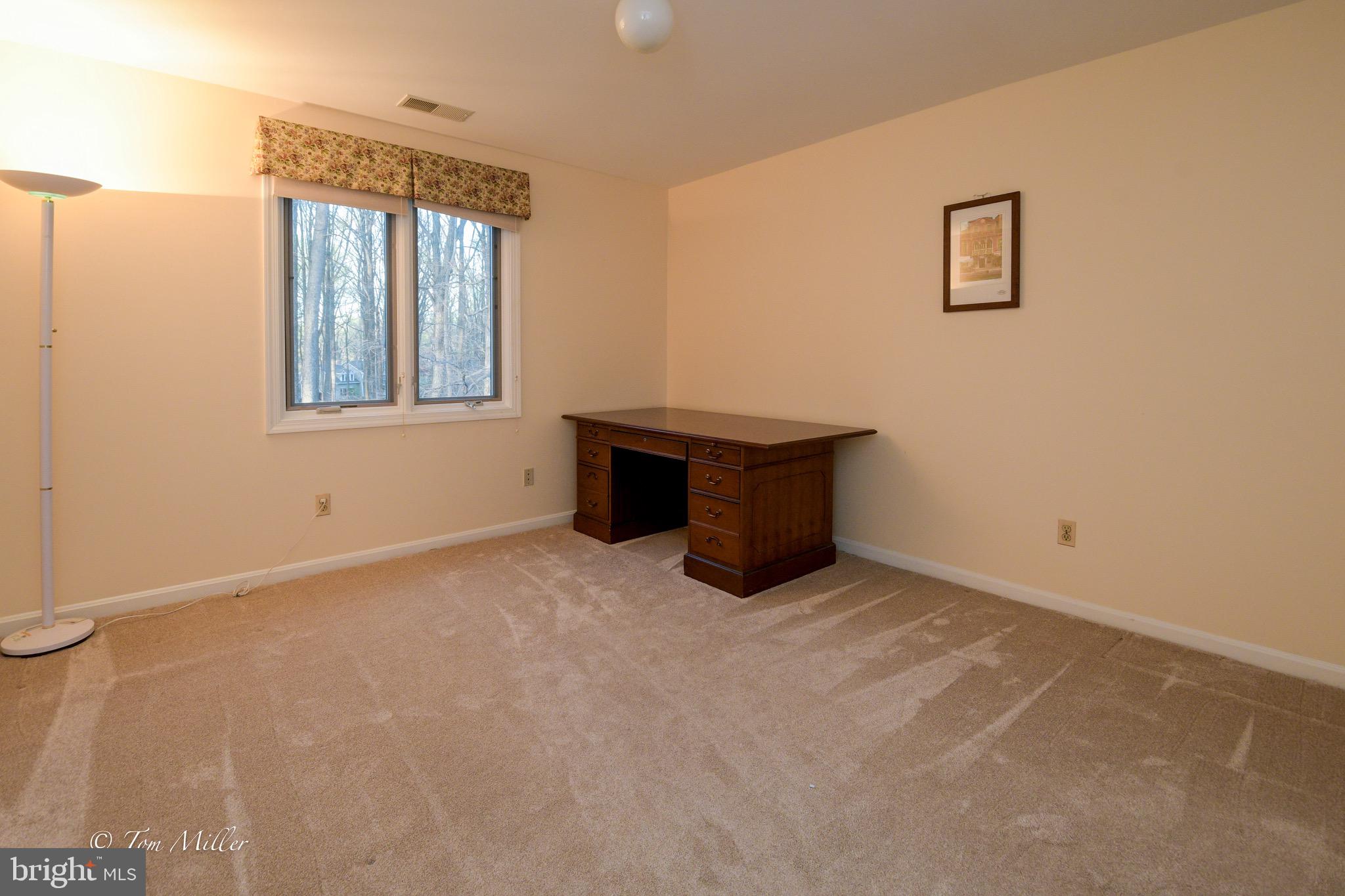 FALLSWOOD - Residential