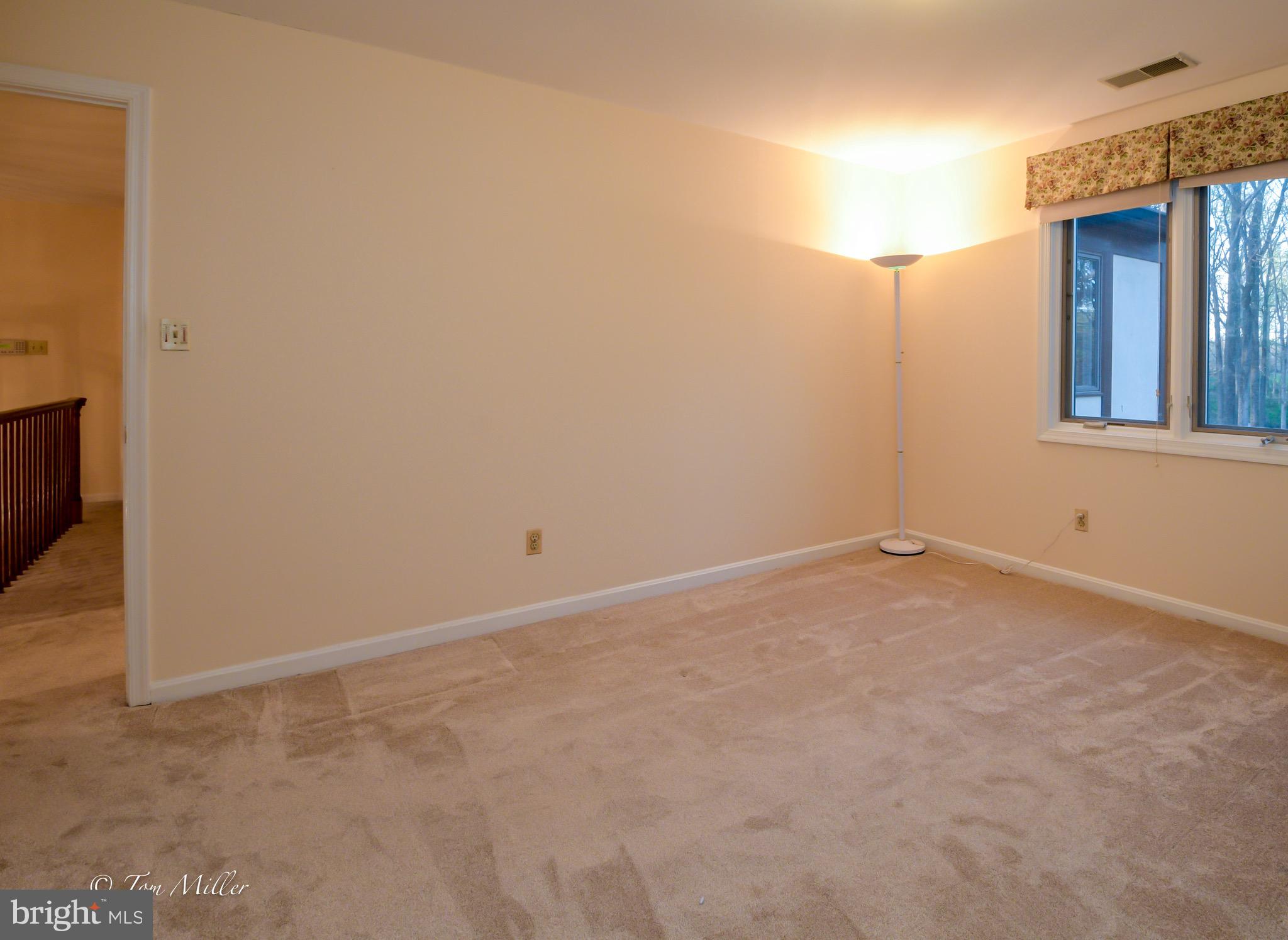 FALLSWOOD - Residential