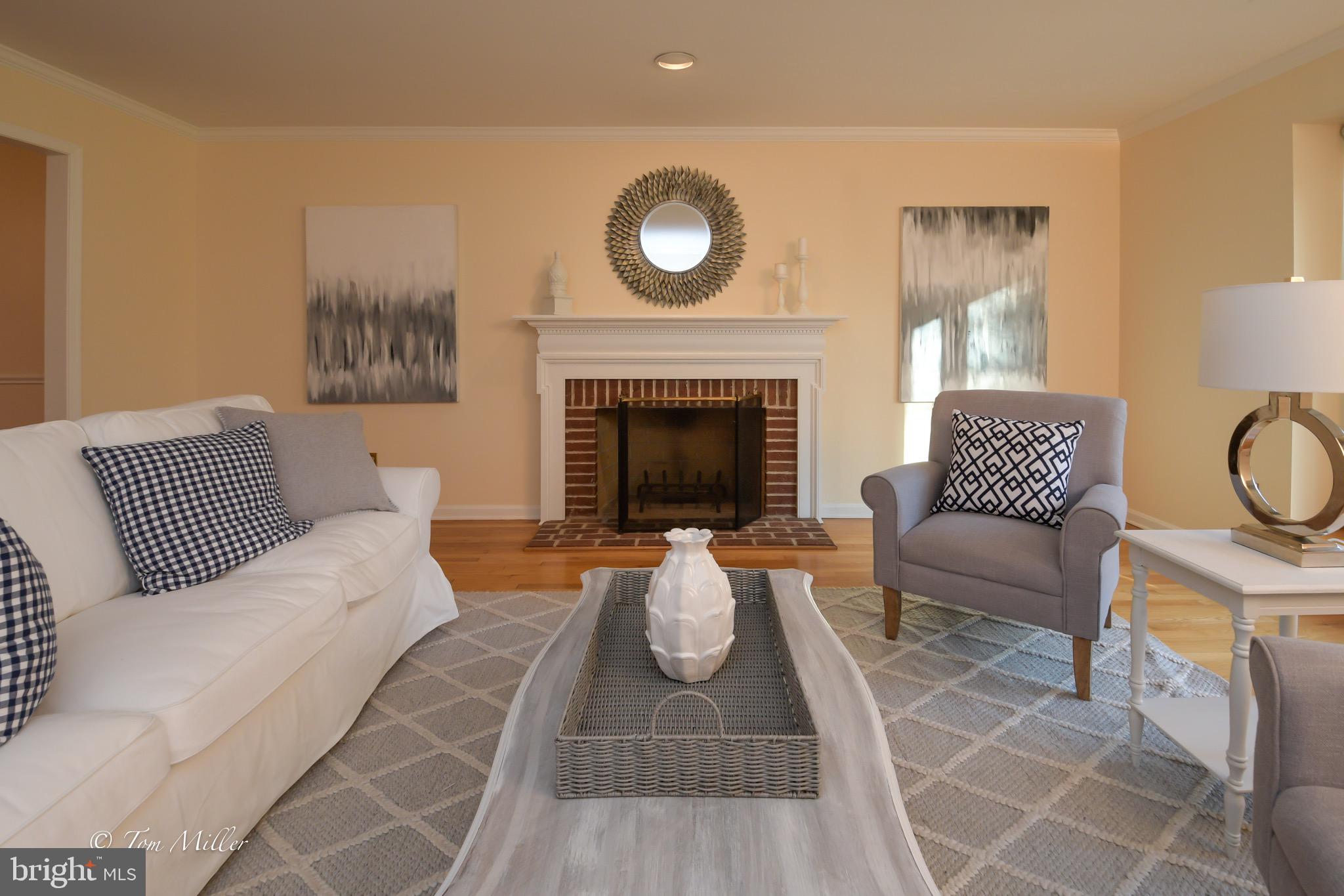 FALLSWOOD - Residential