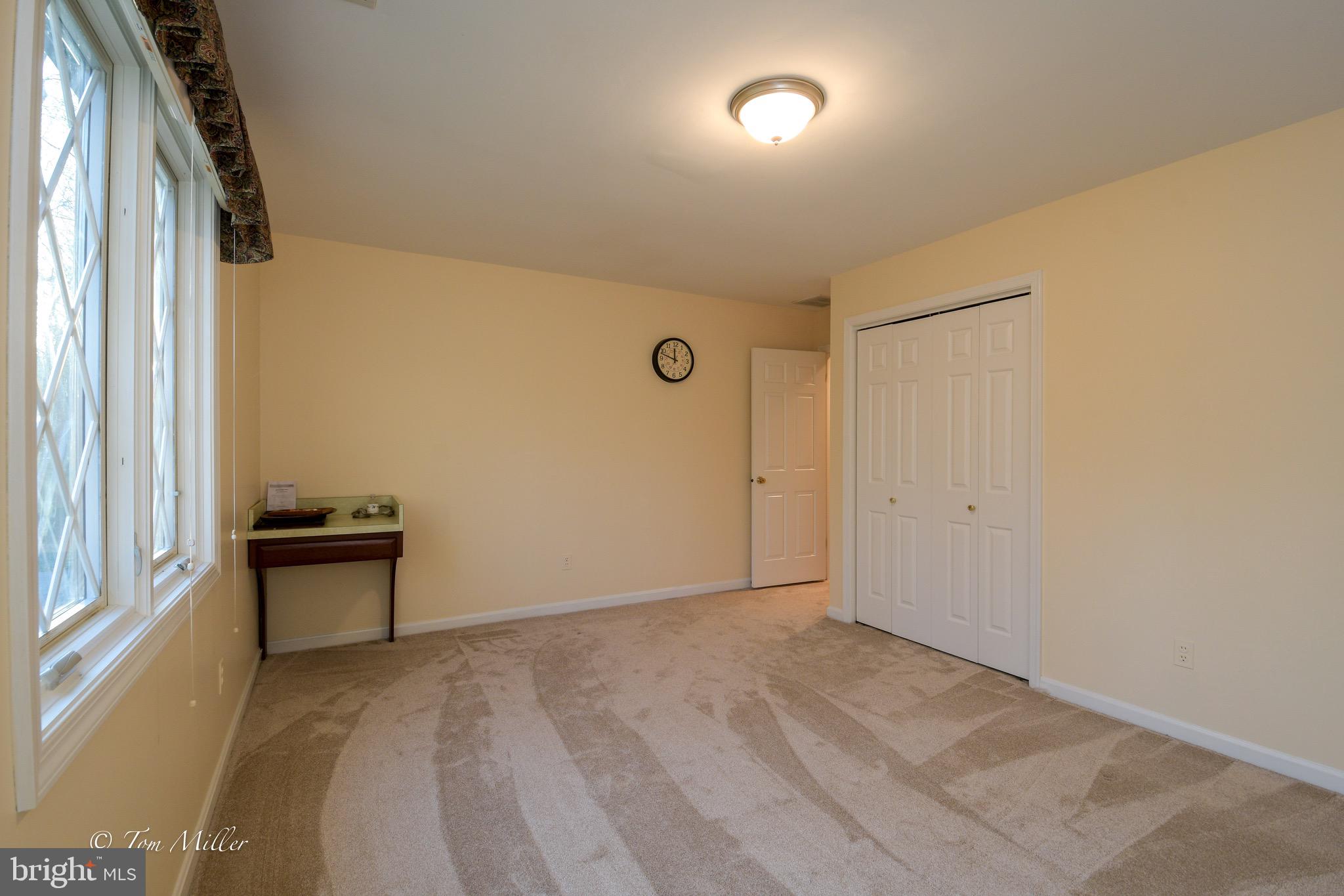 FALLSWOOD - Residential