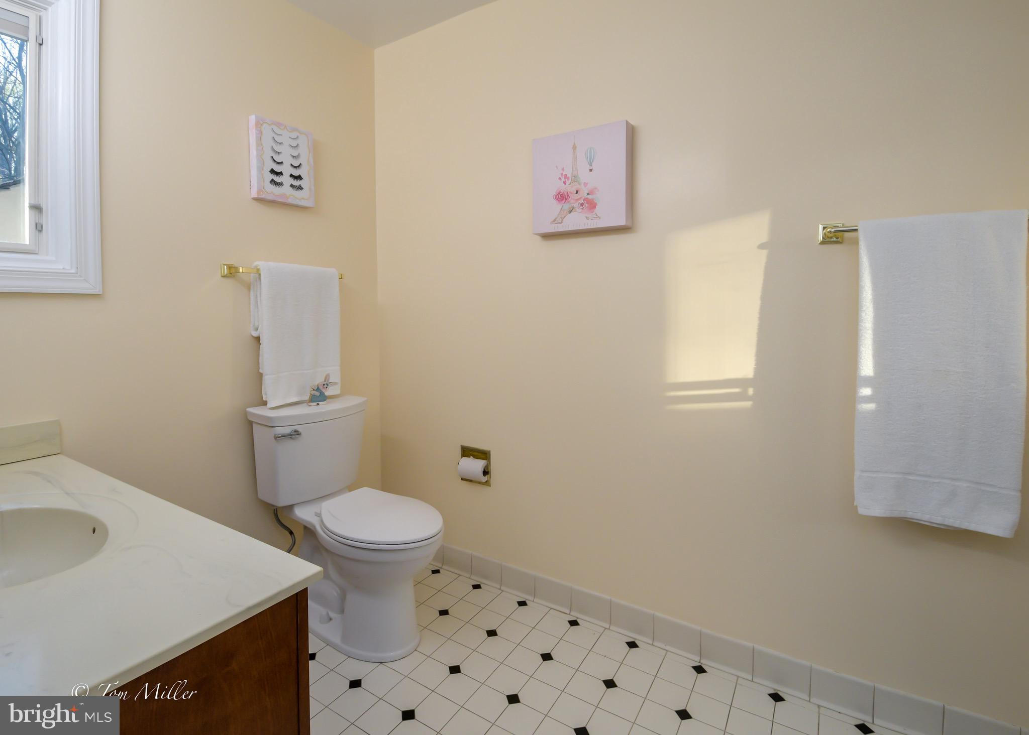 FALLSWOOD - Residential