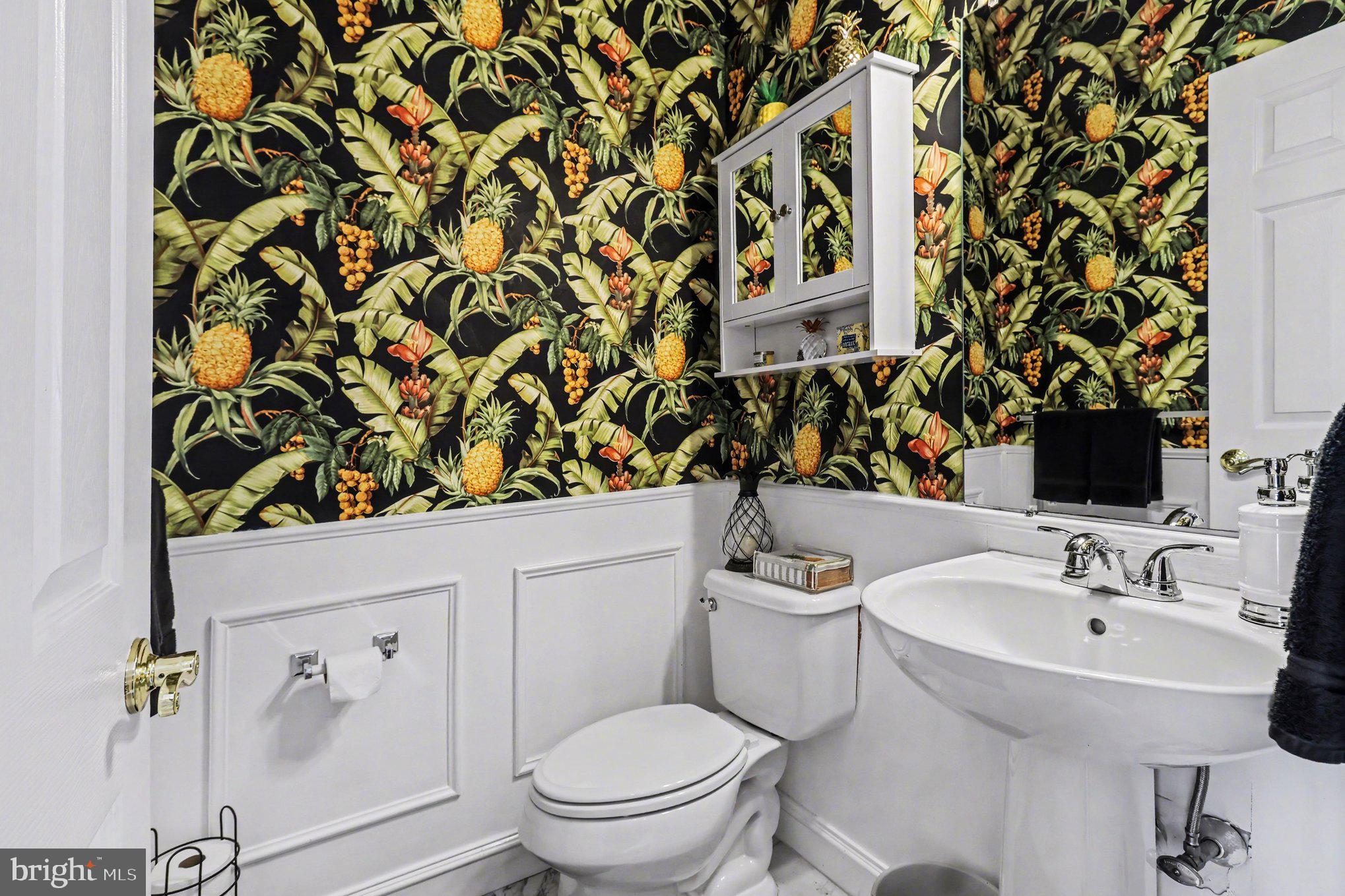 OAKWOOD AT PLYMOUT - Residential