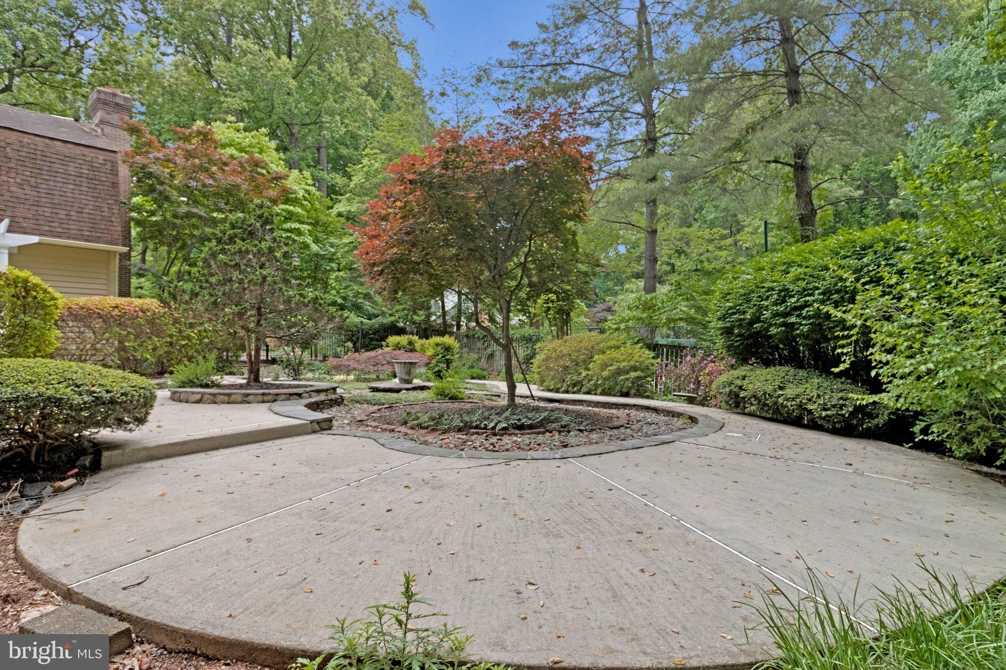 MAZZA WOODS - Residential
