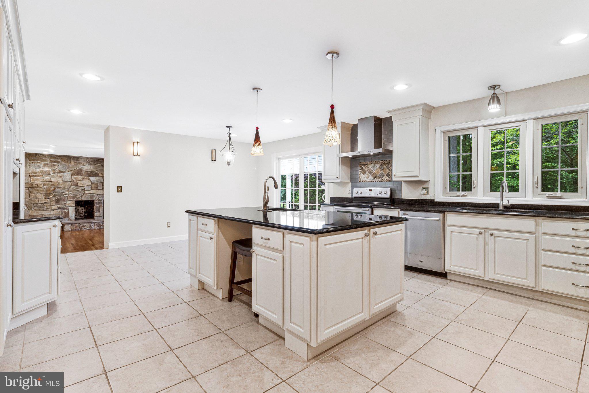 MAZZA WOODS - Residential