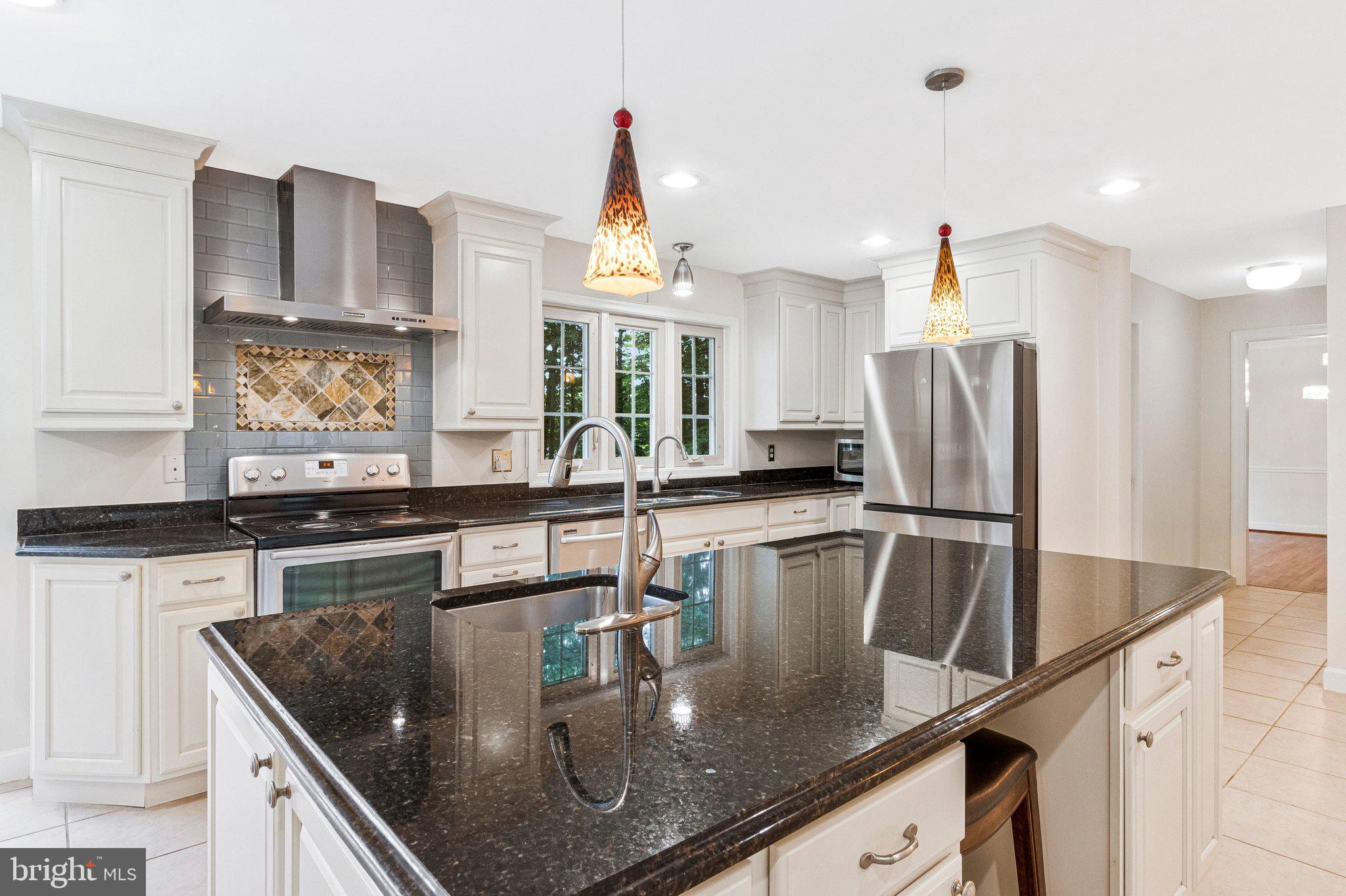 MAZZA WOODS - Residential