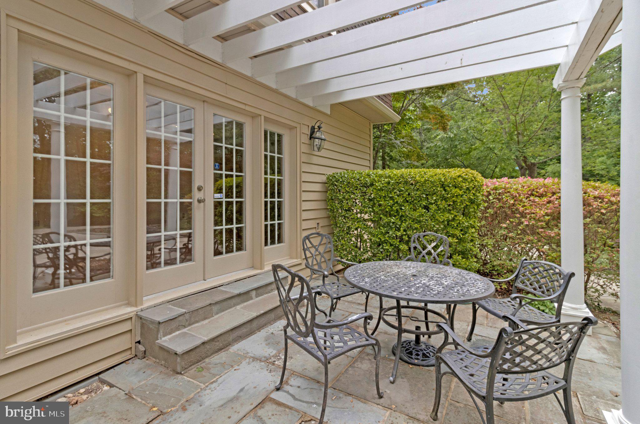 MAZZA WOODS - Residential