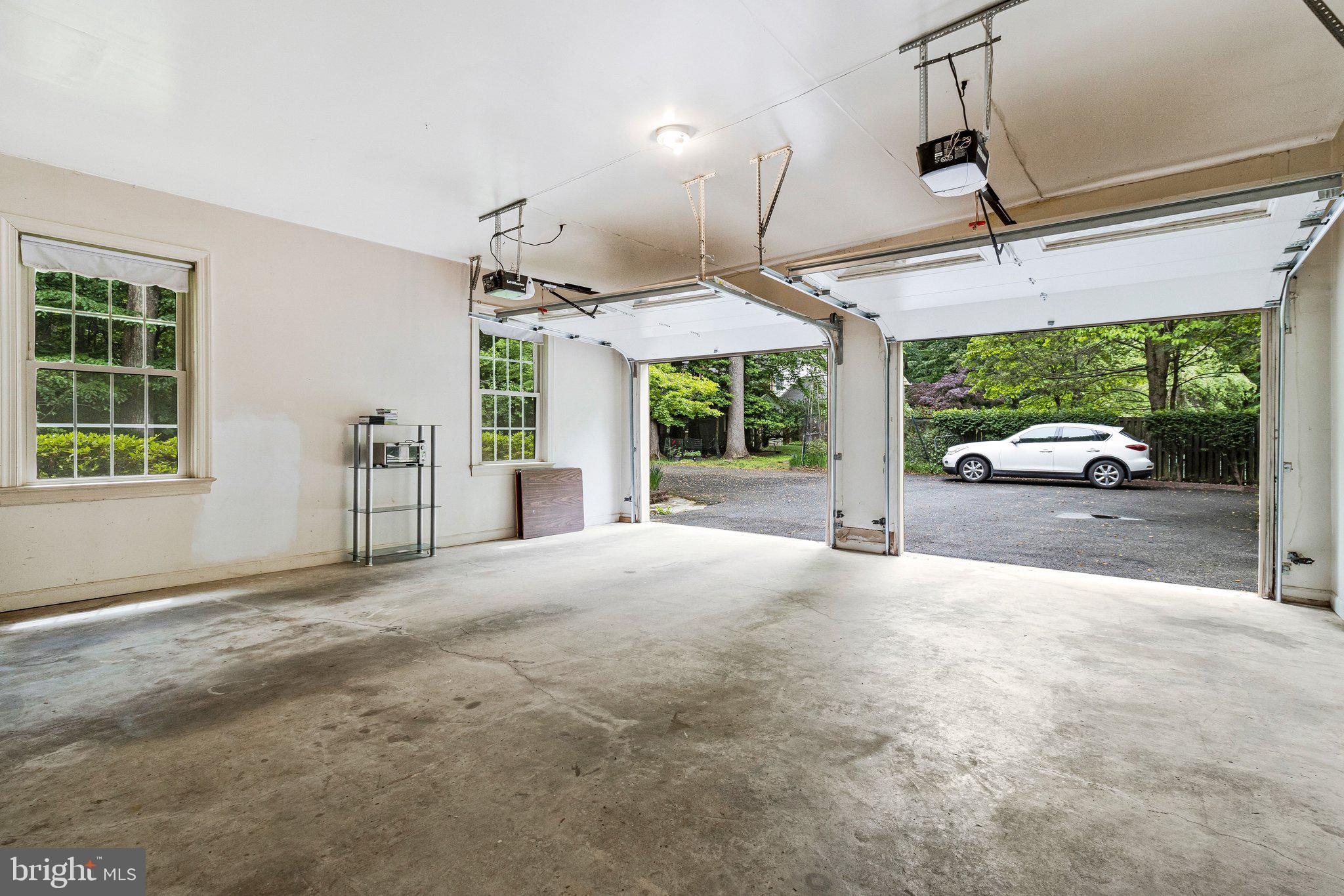 MAZZA WOODS - Residential