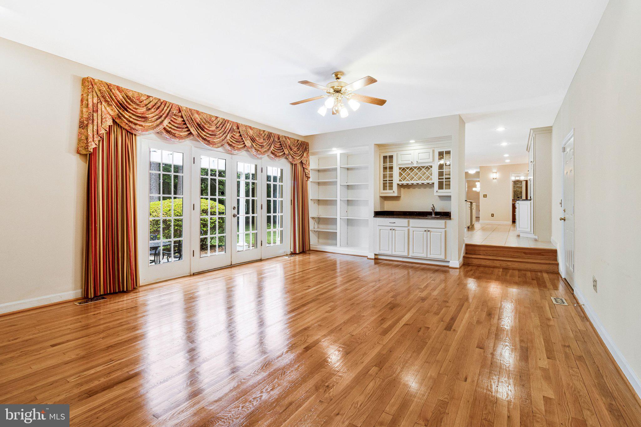 MAZZA WOODS - Residential