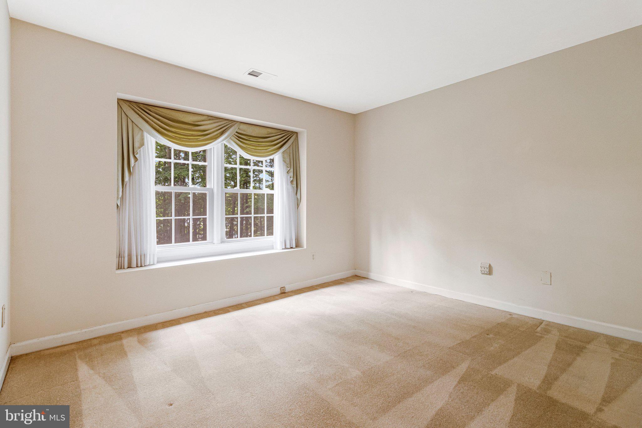 MAZZA WOODS - Residential