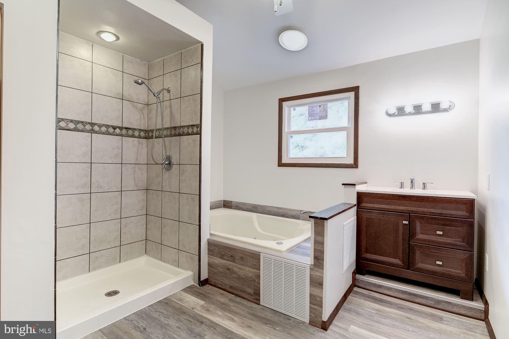 DEERWOOD - Residential