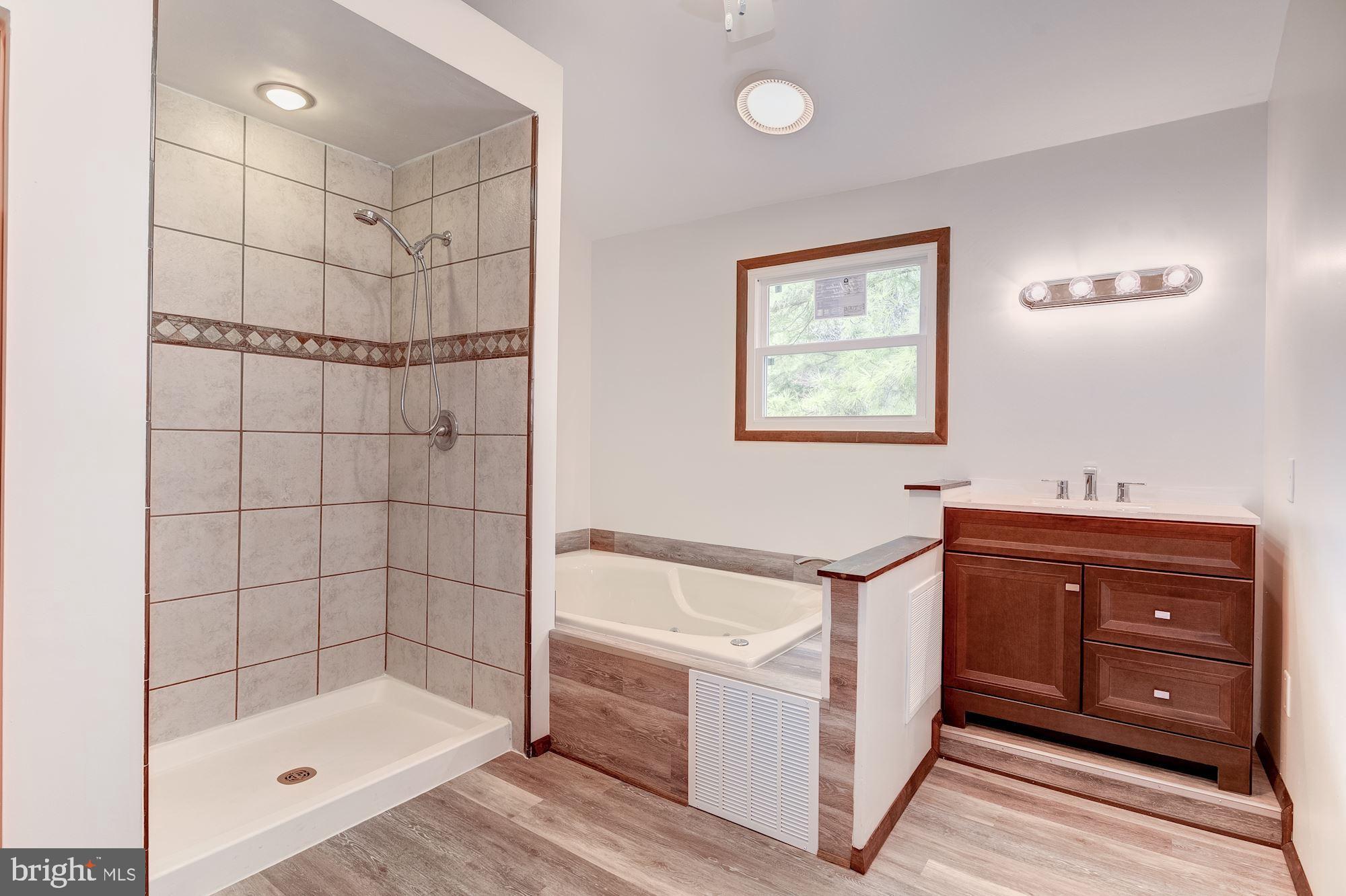 DEERWOOD - Residential