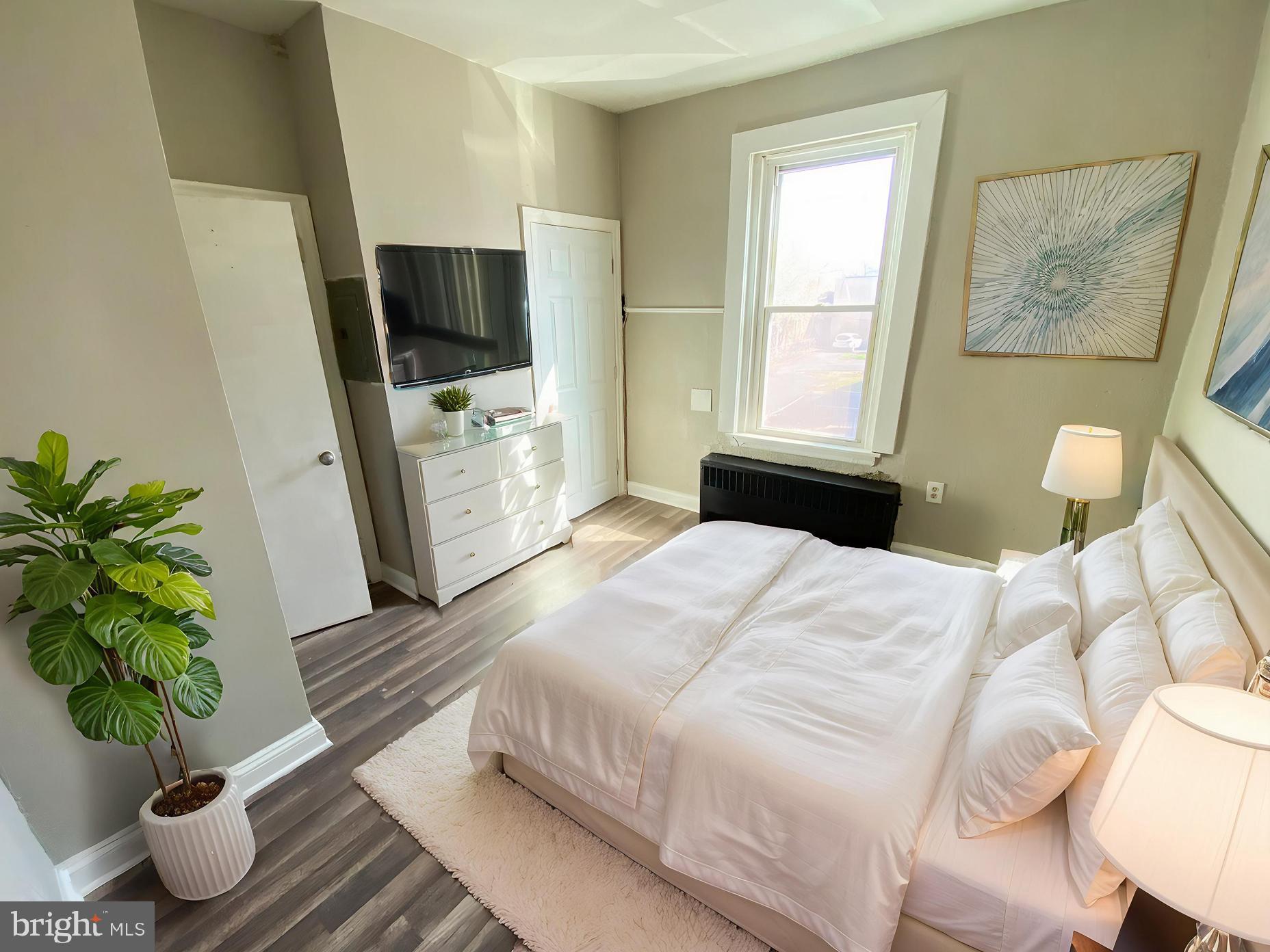 RICHMOND - Residential Lease