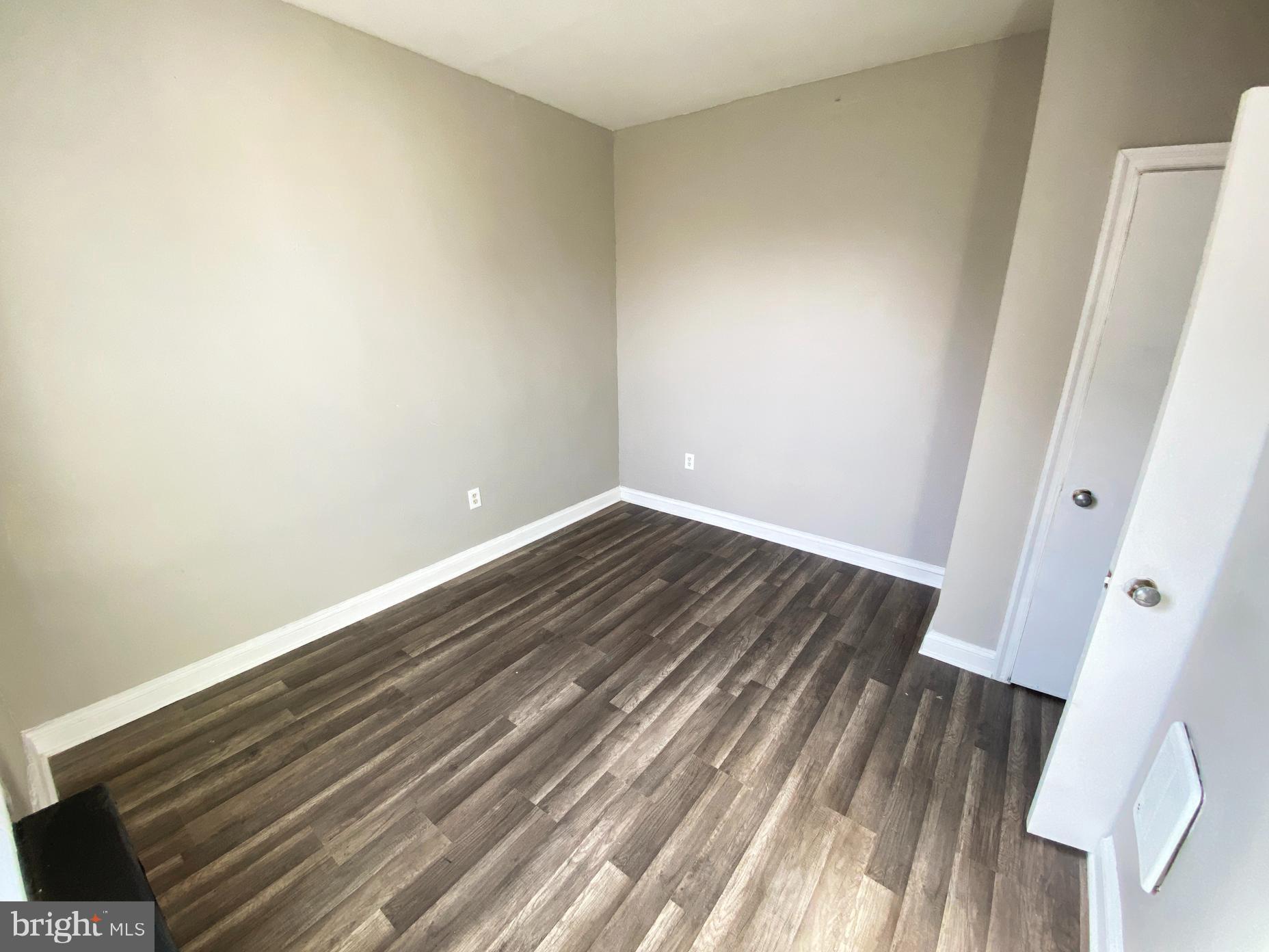 RICHMOND - Residential Lease