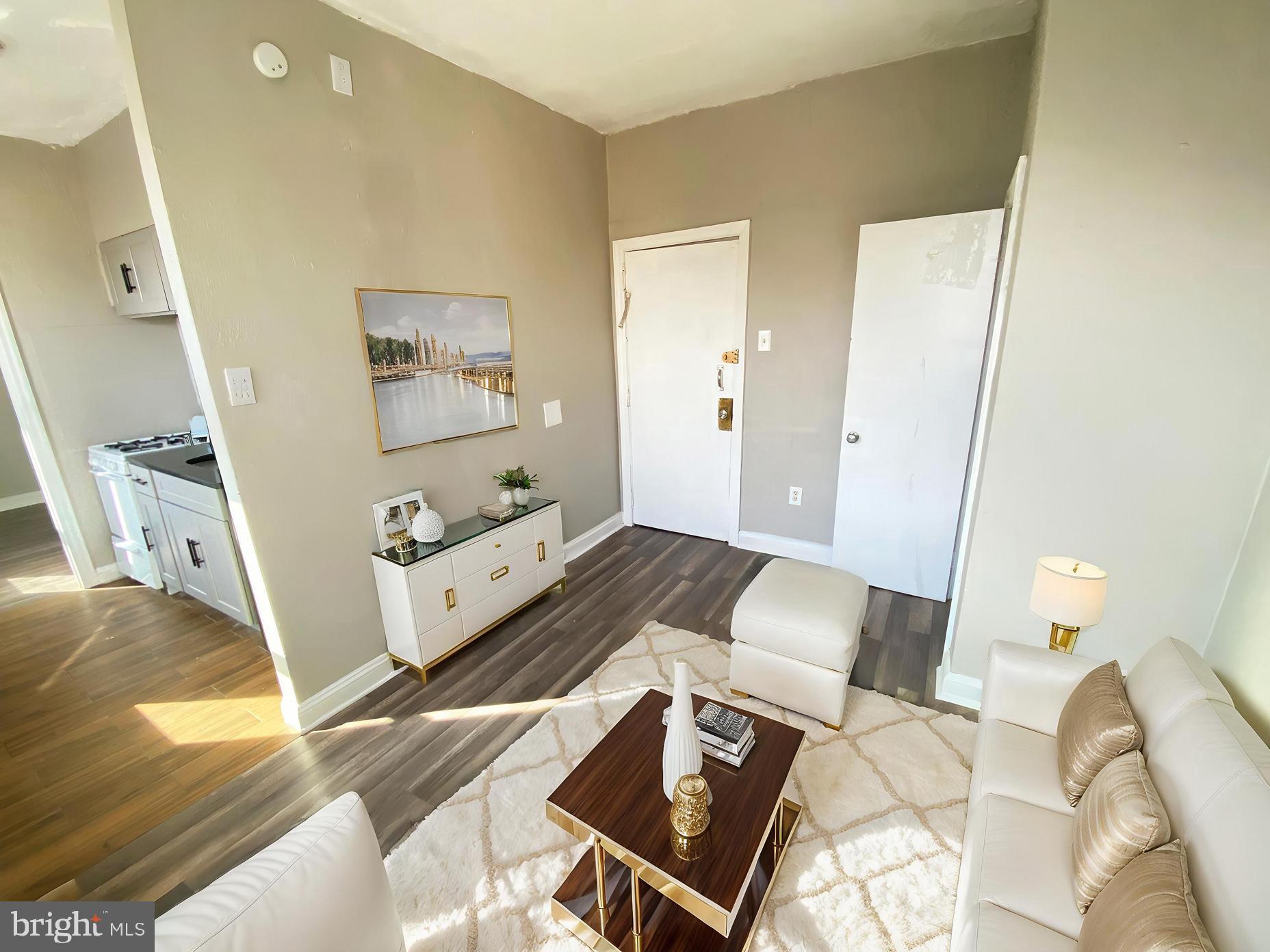 RICHMOND - Residential Lease