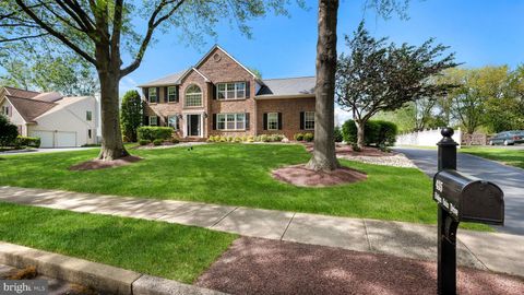 435 HIDDEN OAKS DRIVE YARDLEY PA 19067