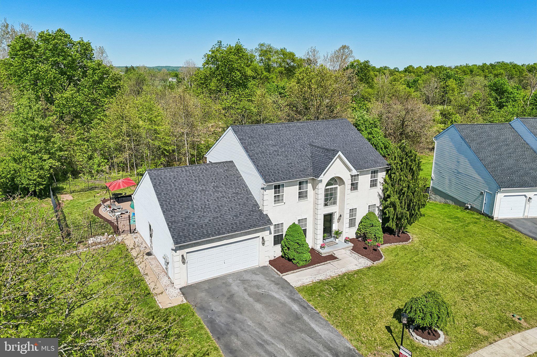 ESTATES OF WARWICK - Residential
