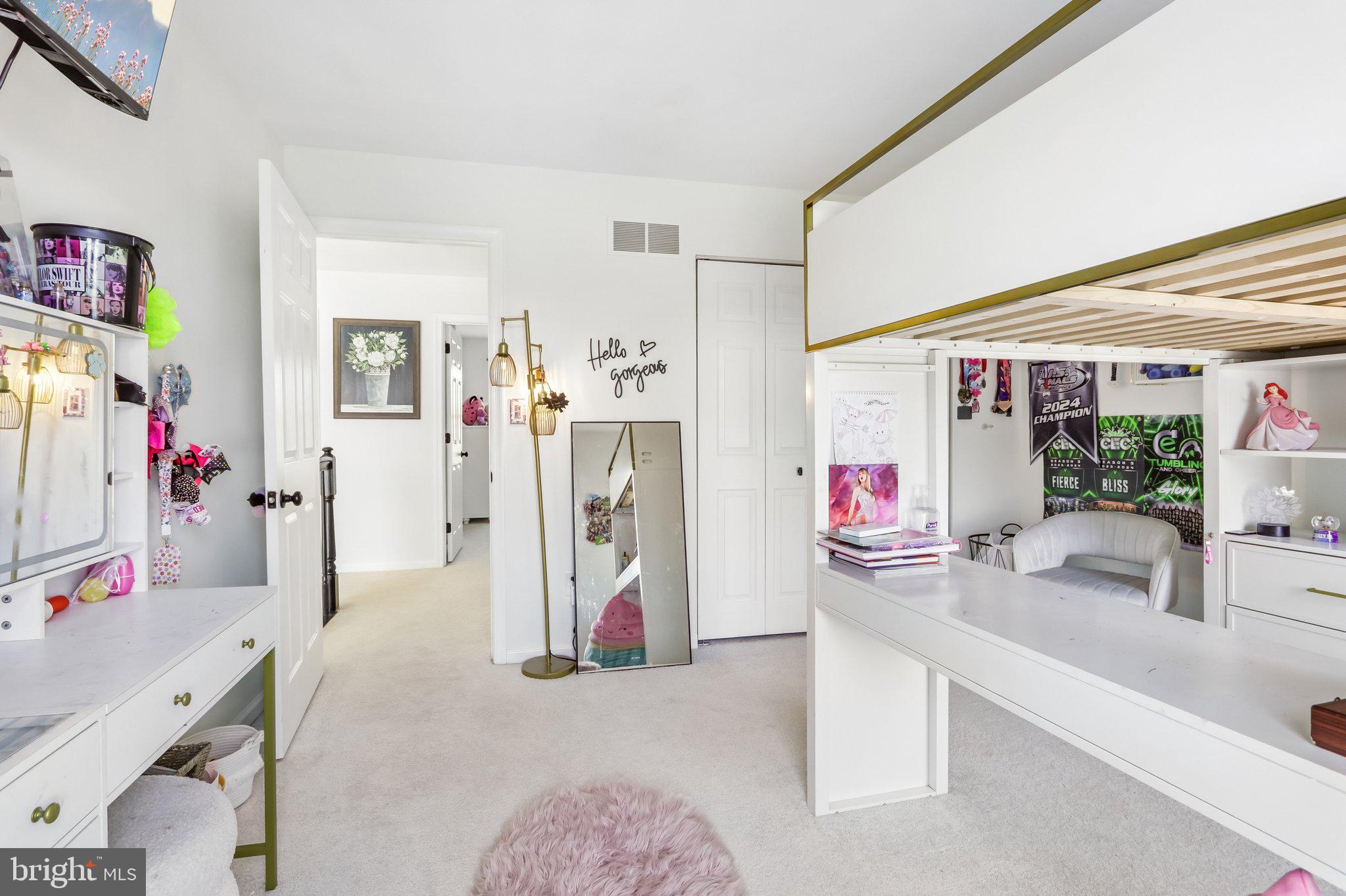 ESTATES OF WARWICK - Residential