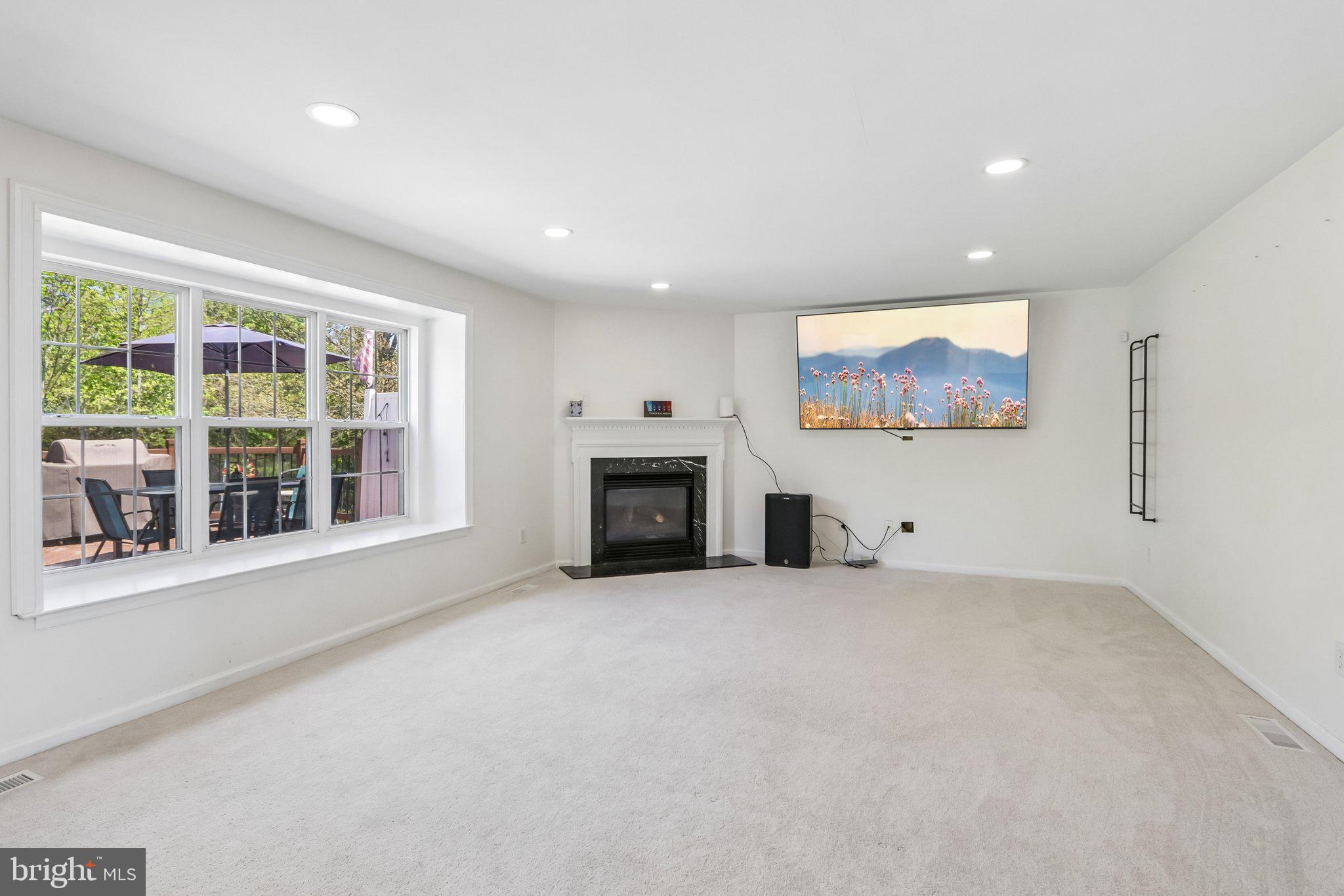 ESTATES OF WARWICK - Residential