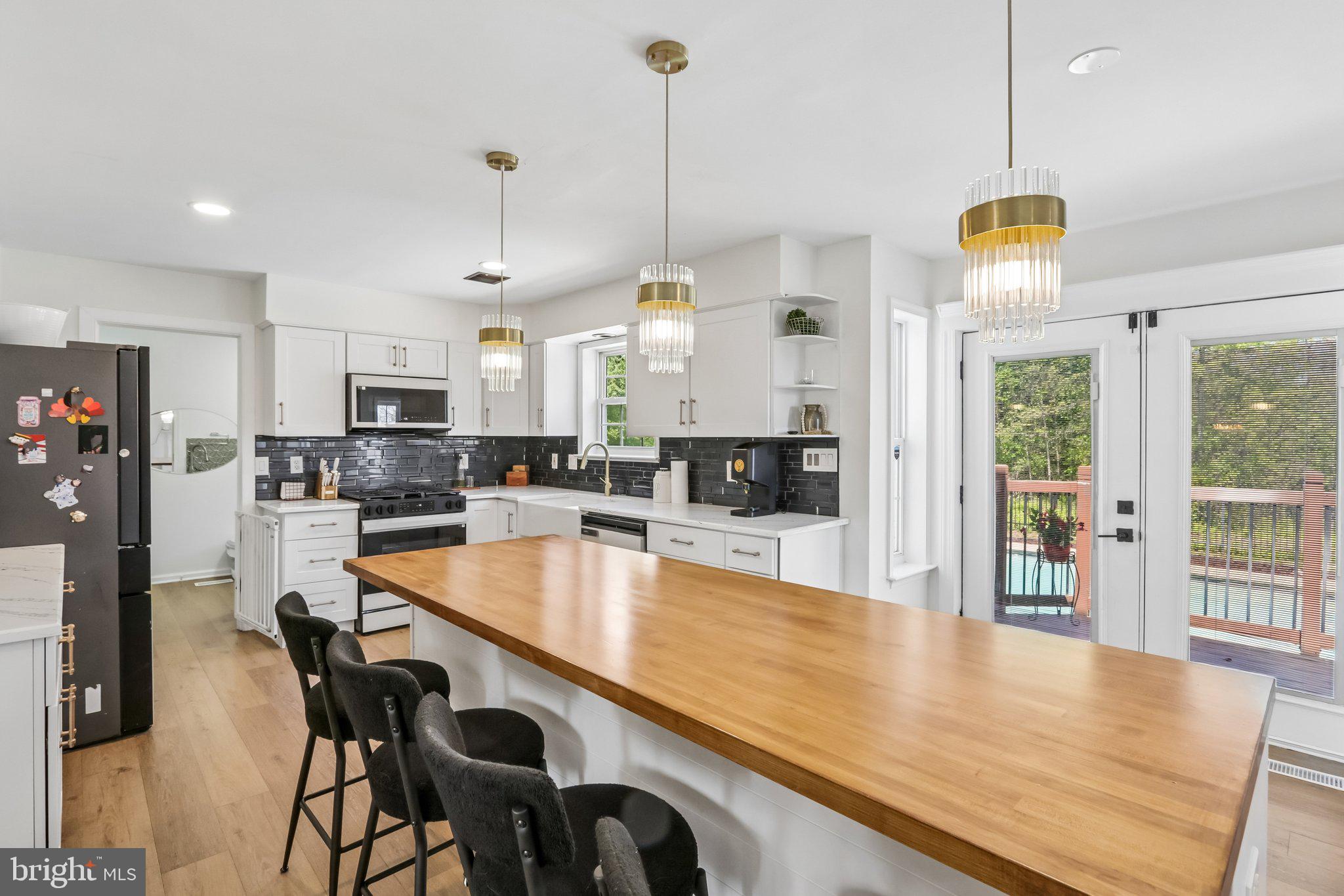ESTATES OF WARWICK - Residential