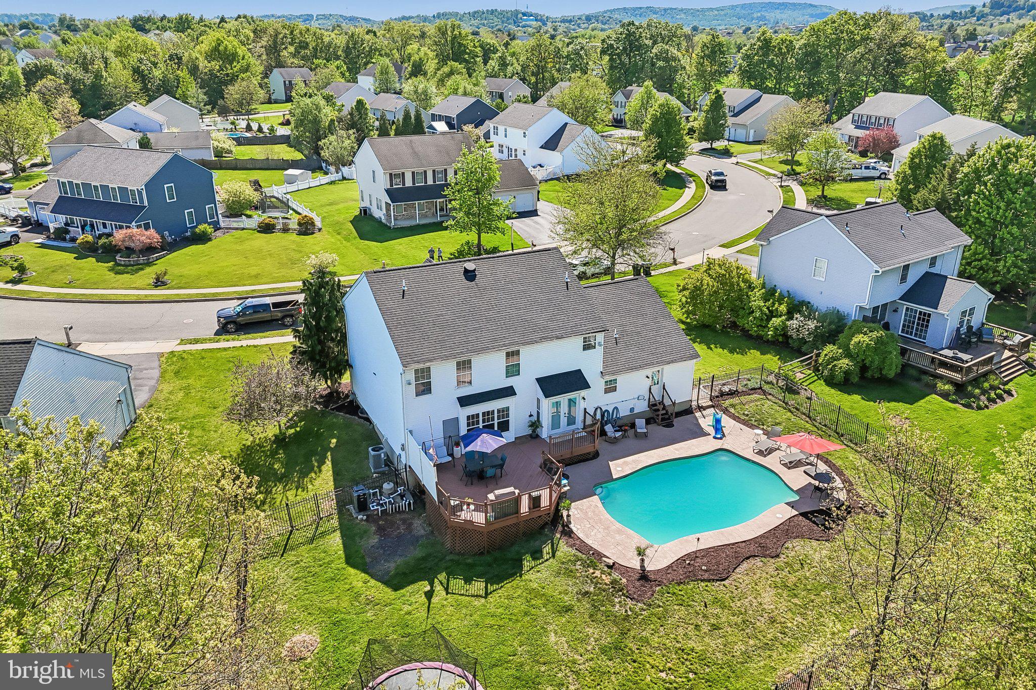 ESTATES OF WARWICK - Residential