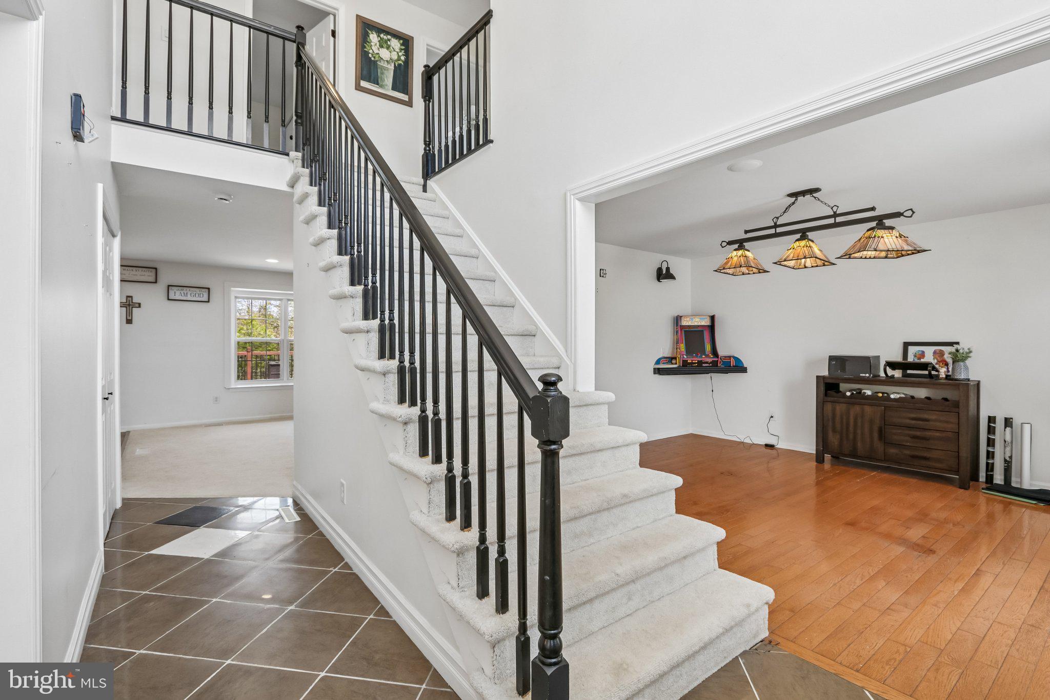 ESTATES OF WARWICK - Residential