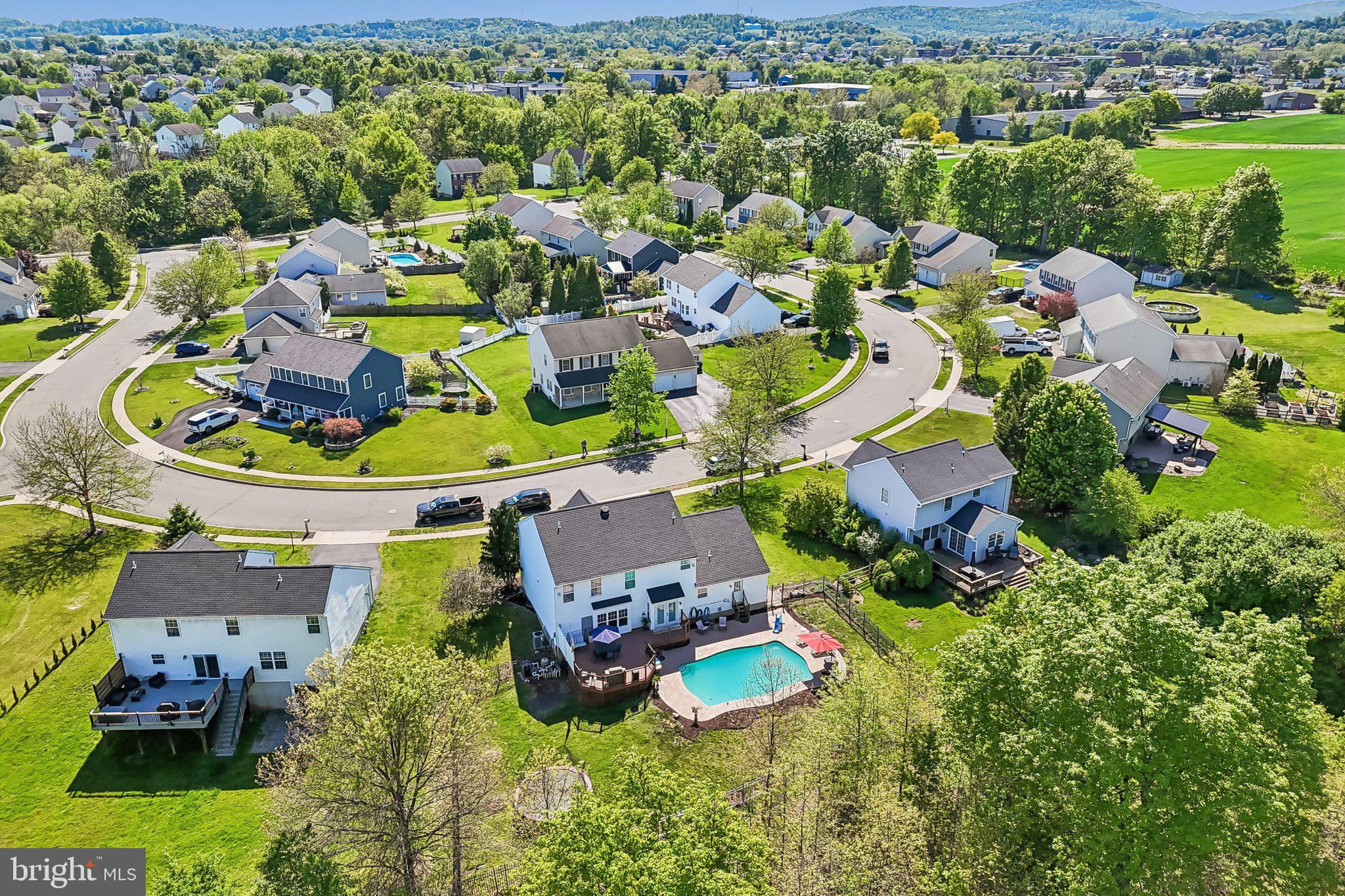 ESTATES OF WARWICK - Residential