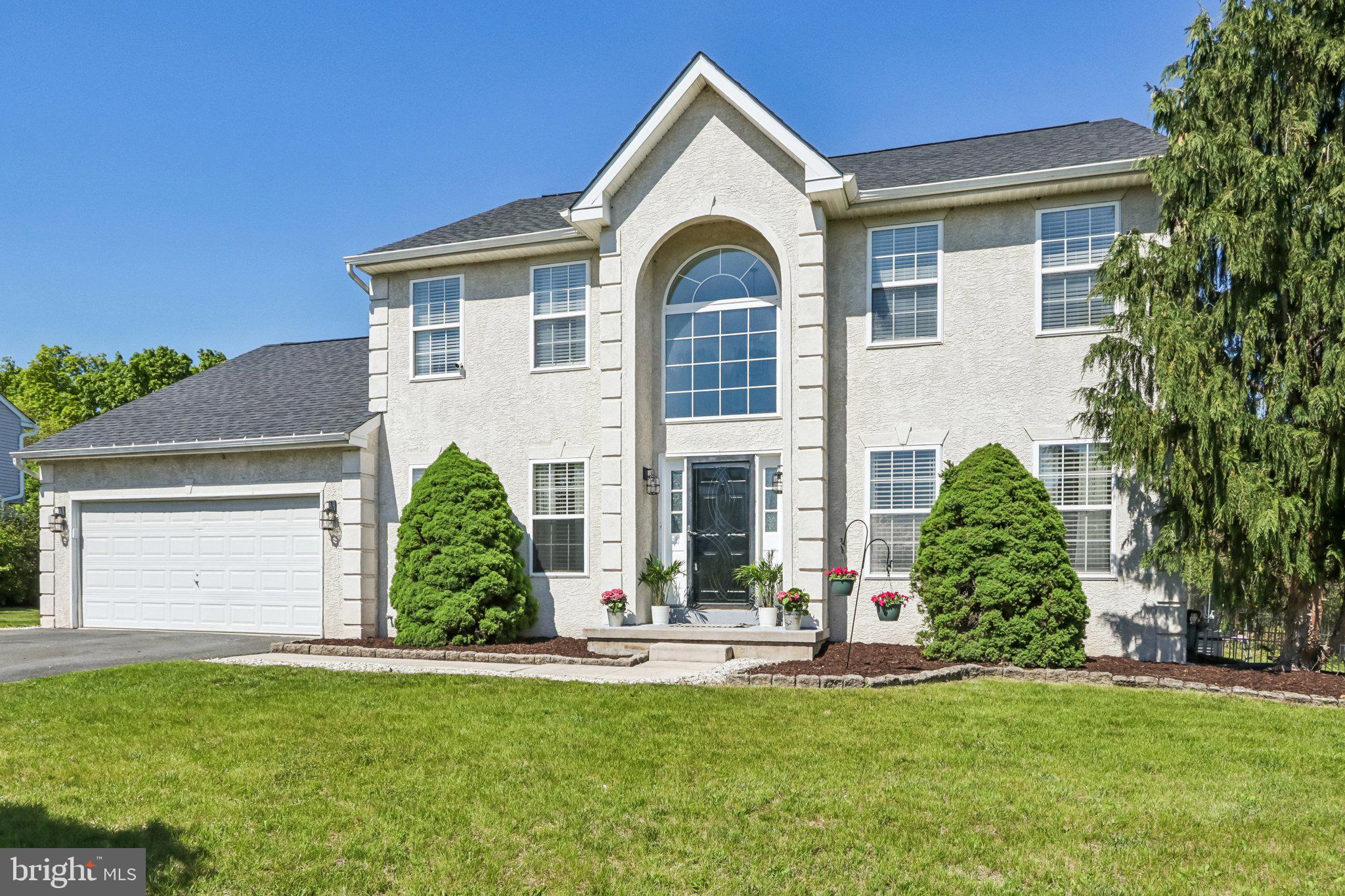 ESTATES OF WARWICK - Residential