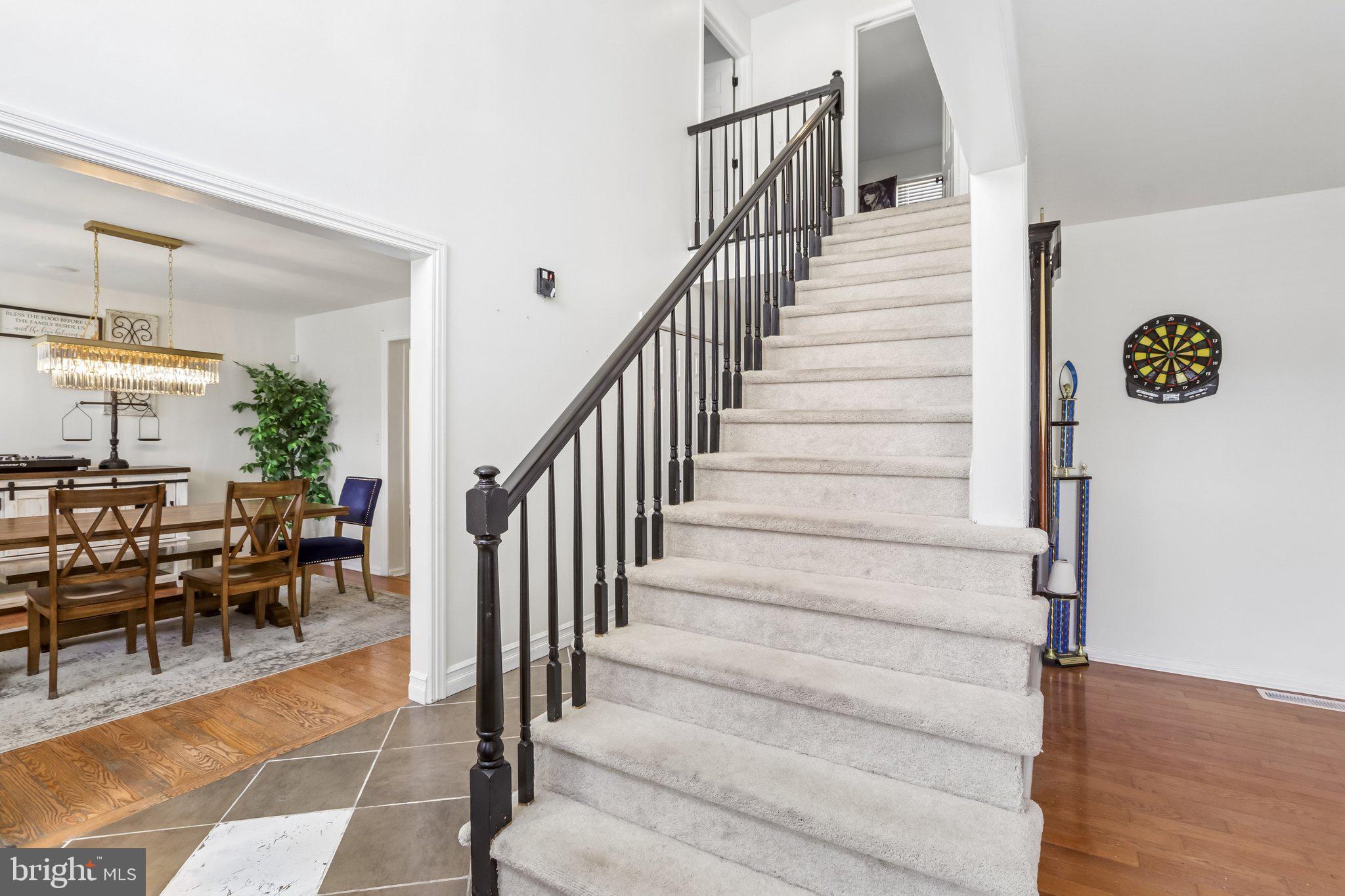 ESTATES OF WARWICK - Residential
